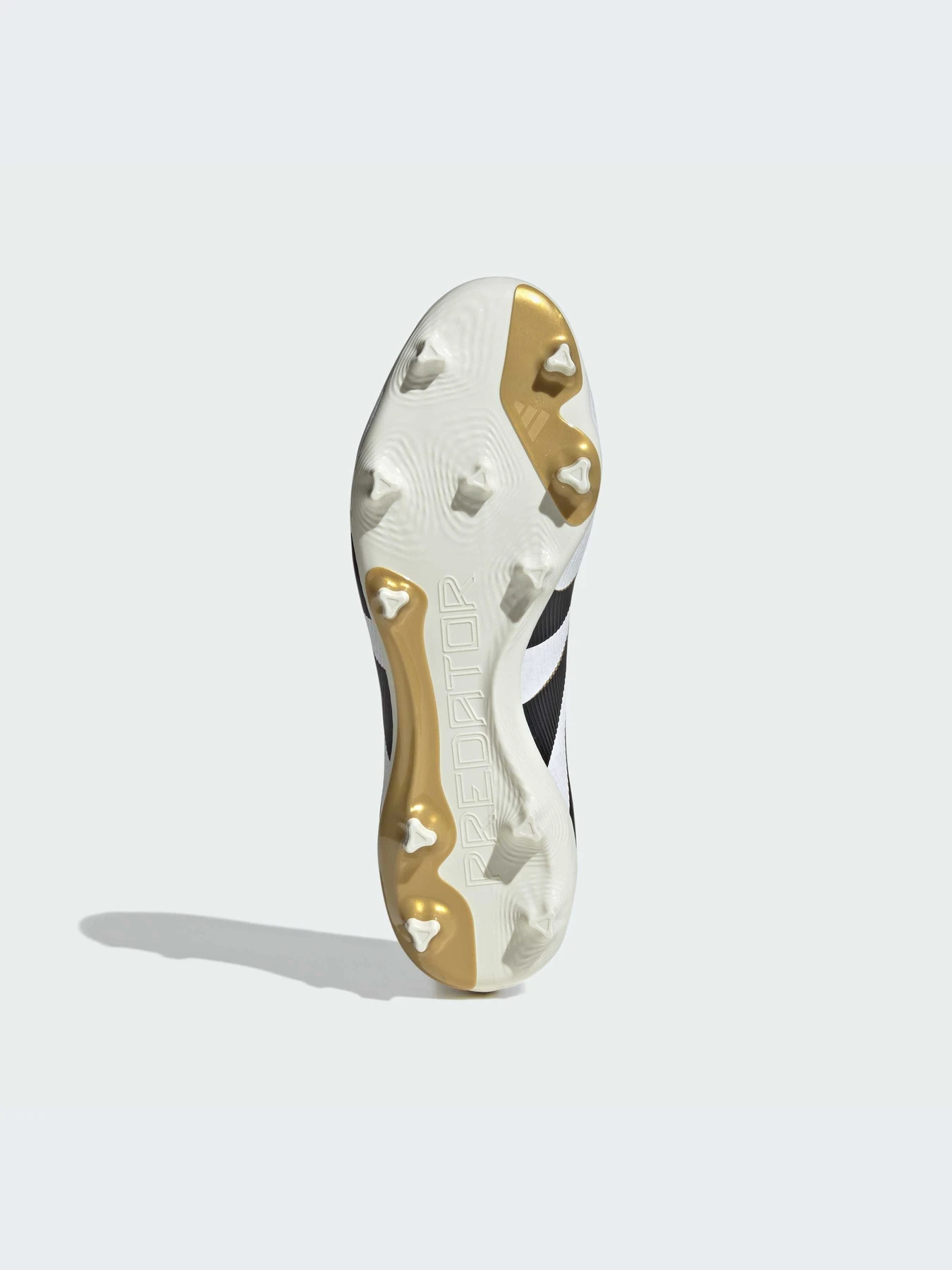 Кроссовки Adidas Predator модель JI1116-KZ Кроссовки Adidas Predator модель JI1116-KZ Фото
