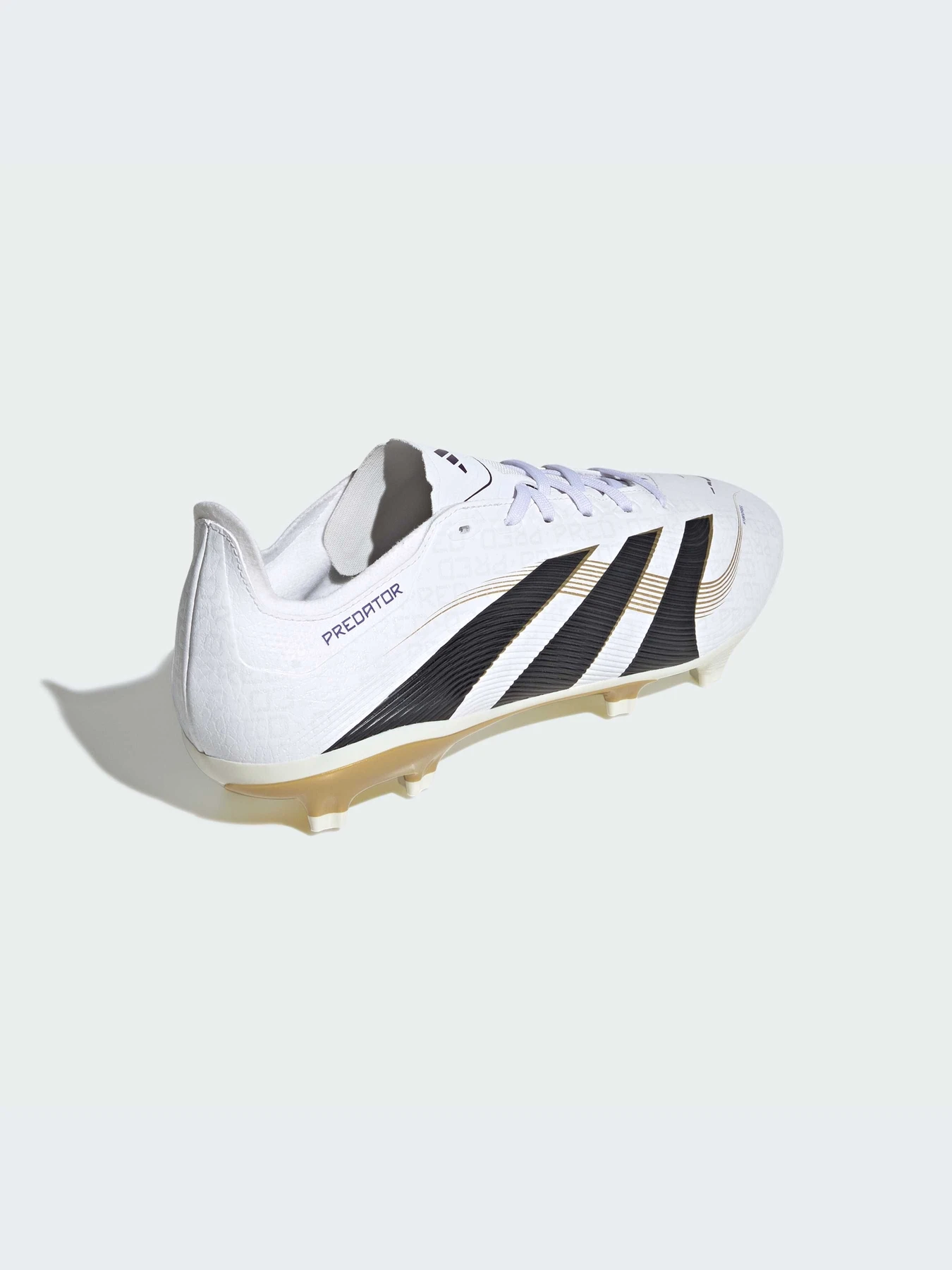 Кроссовки Adidas Predator модель JI1116-KZ Кроссовки Adidas Predator модель JI1116-KZ Фото