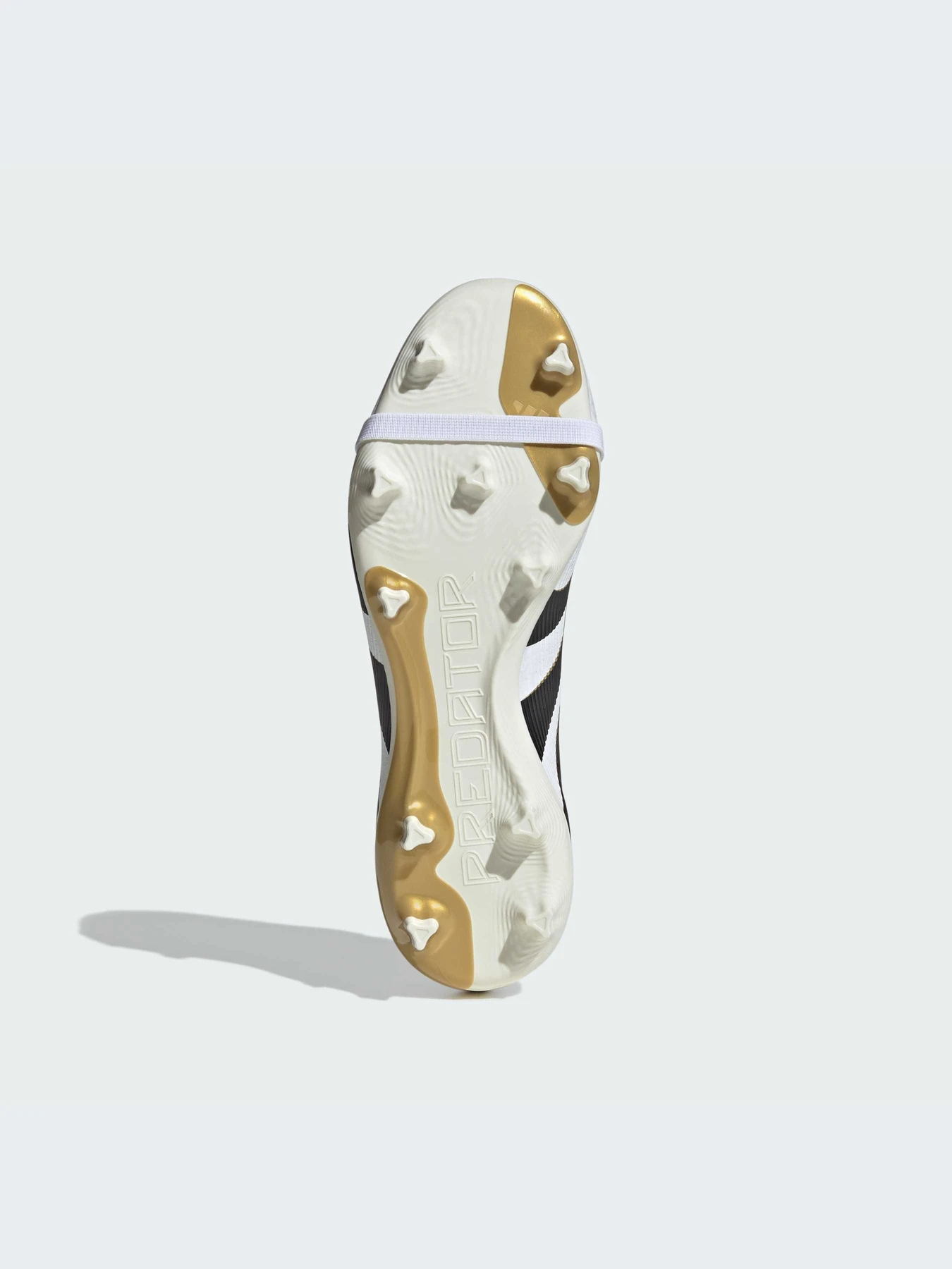 Кроссовки Adidas Predator модель JI1114-KZ Кроссовки Adidas Predator модель JI1114-KZ Фото