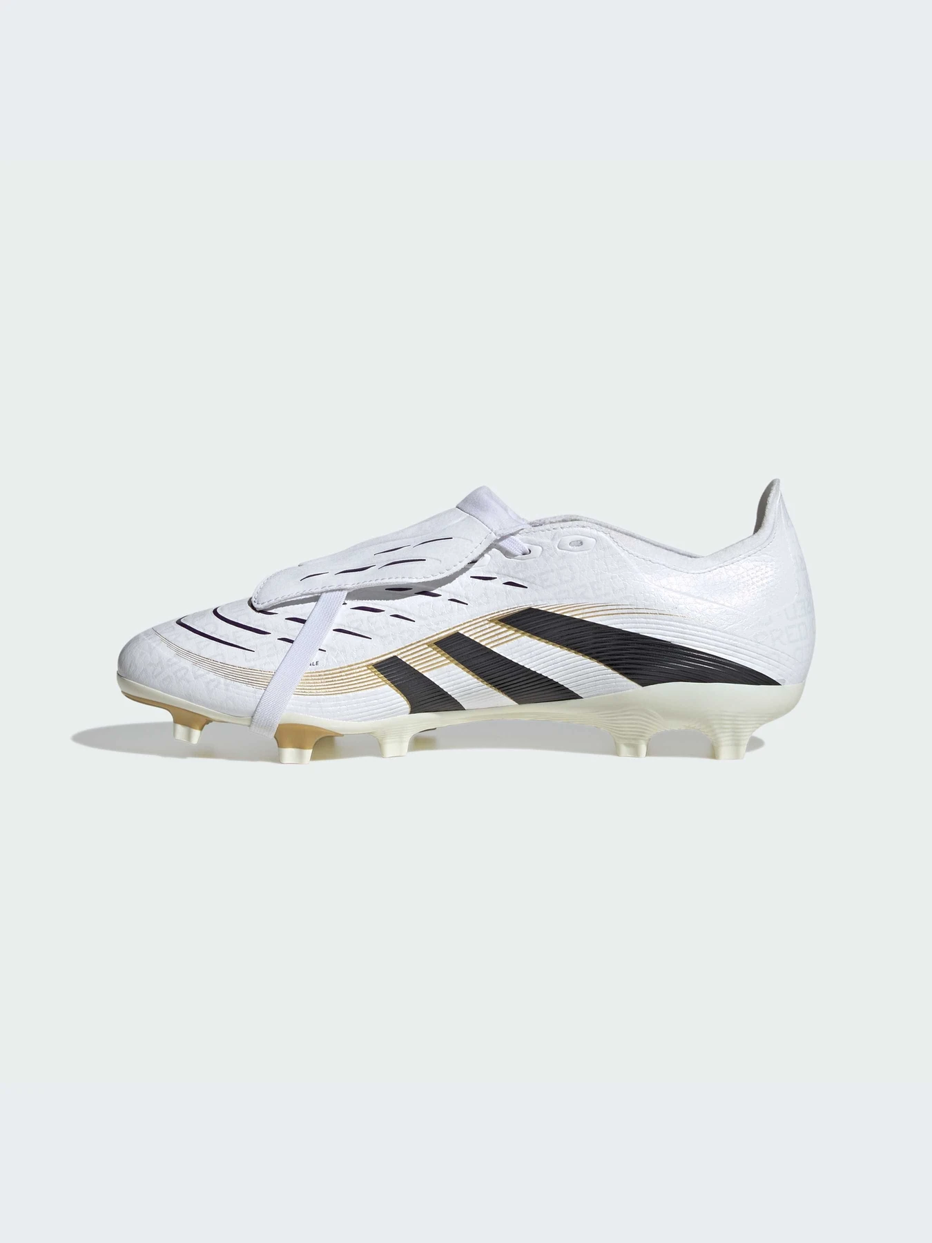 Кроссовки Adidas Predator модель JI1114-KZ Кроссовки Adidas Predator модель JI1114-KZ Фото