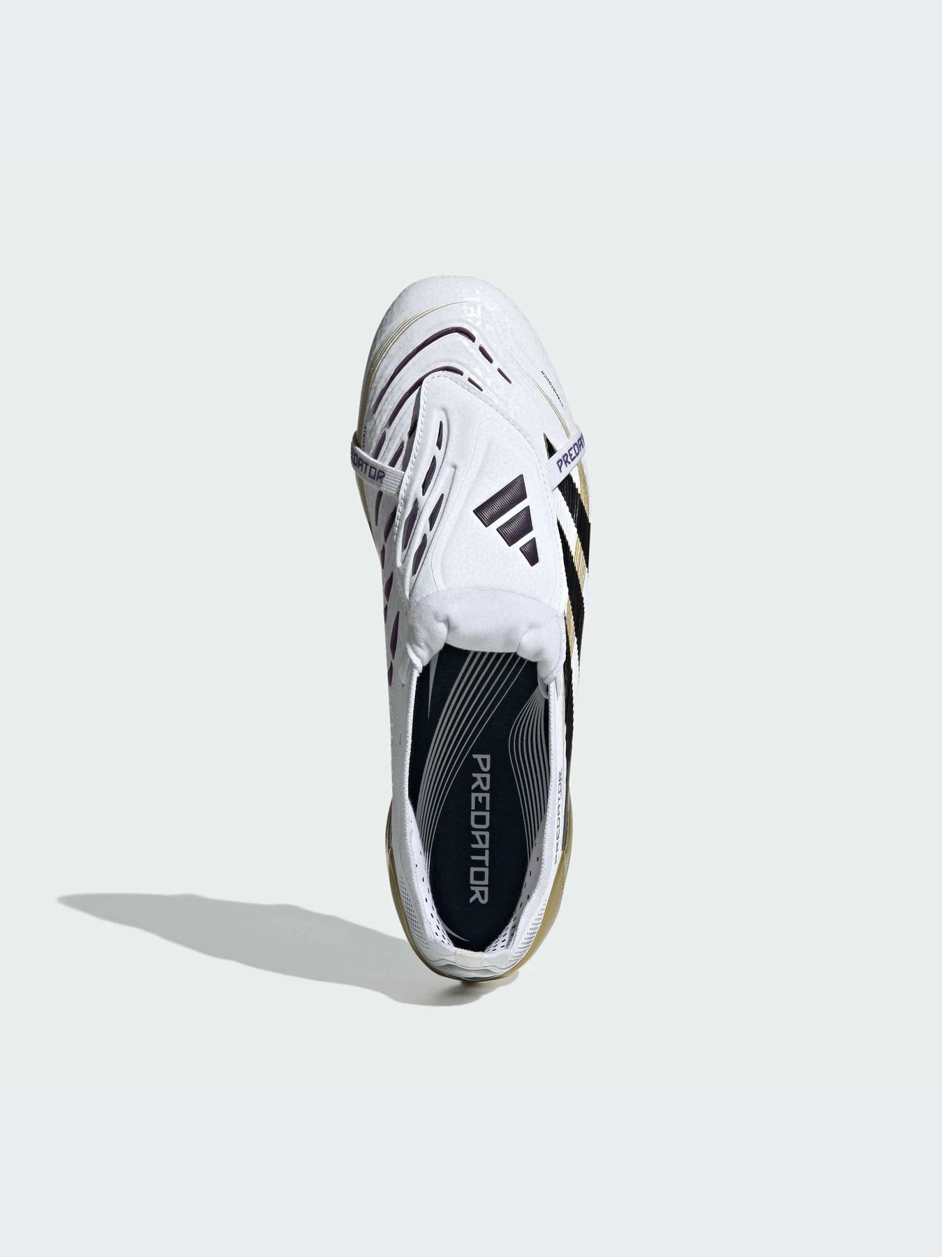 Кроссовки Adidas Predator модель JI1095-KZ Кроссовки Adidas Predator модель JI1095-KZ Фото