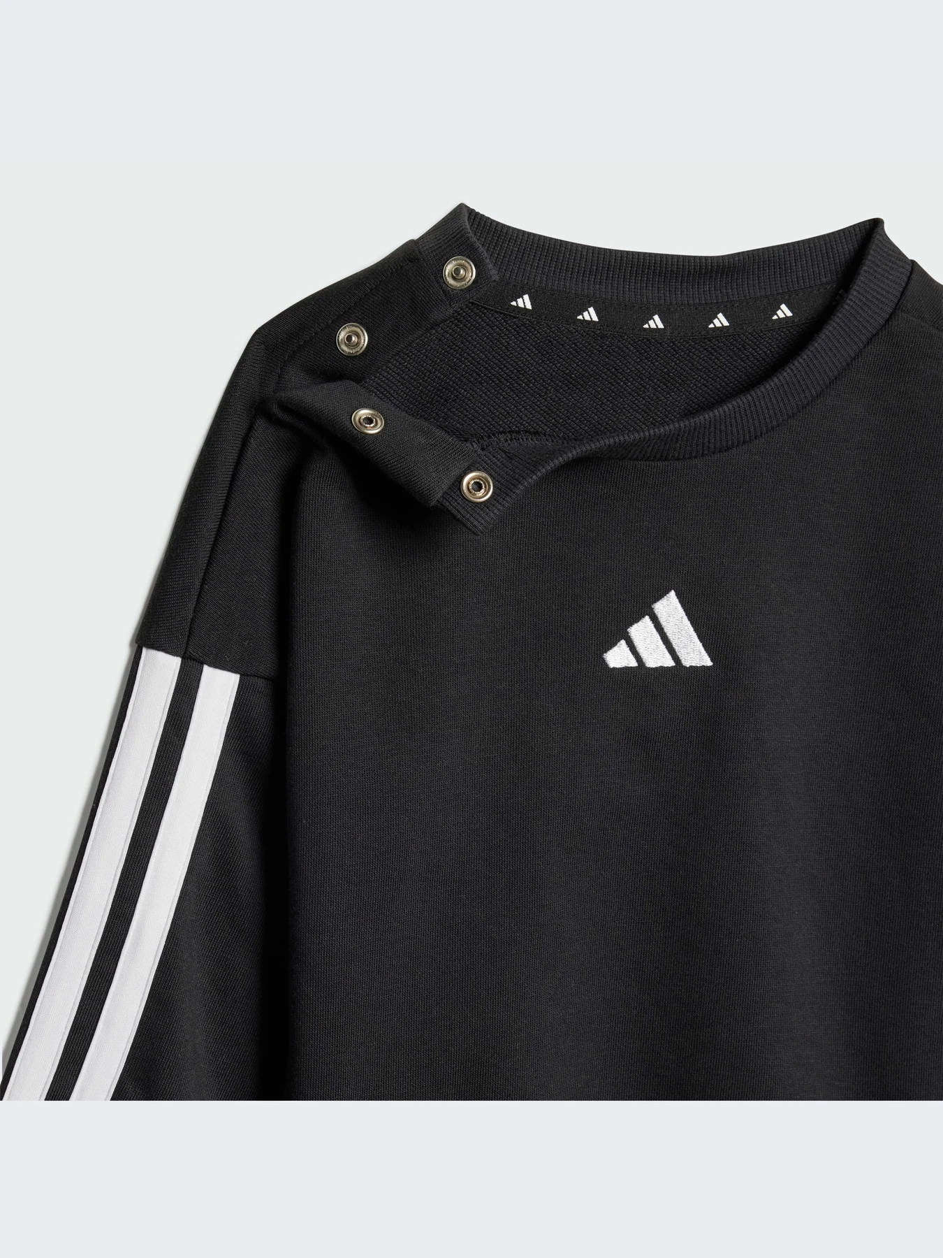 Костюмы Adidas модель JD6481-KZ Костюмы Adidas модель JD6481-KZ Фото