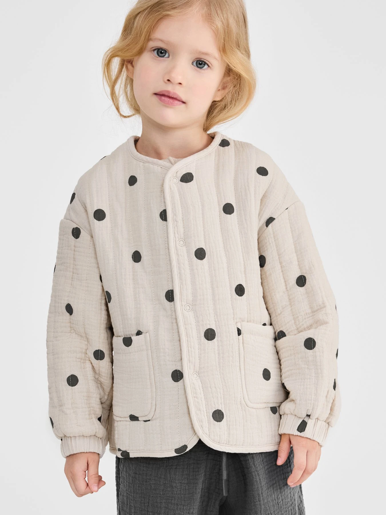 Куртки и дубленки Happy Baby модель 88270-1_beige-with-dots Куртки и дубленки Happy Baby модель 88270-1_beige-with-dots Фото