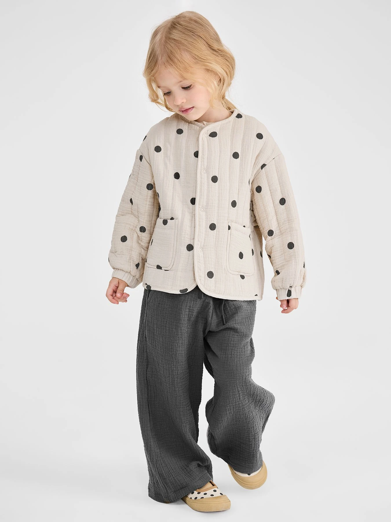 Куртки и дубленки Happy Baby модель 88270-1_beige-with-dots Куртки и дубленки Happy Baby модель 88270-1_beige-with-dots Фото