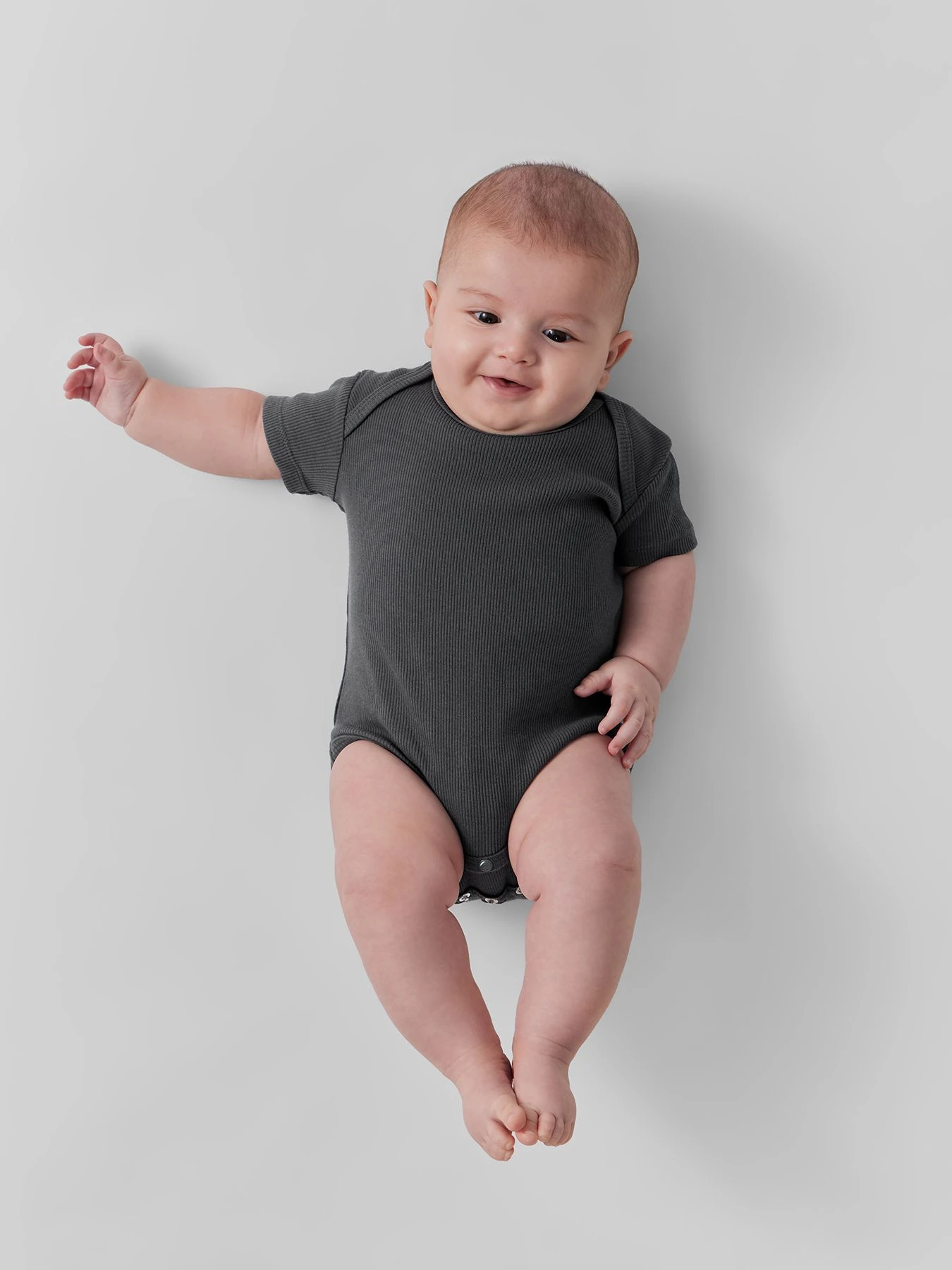 Одежда для младенцев Happy Baby модель 90133-0_leaves Одежда для младенцев Happy Baby модель 90133-0_leaves Фото
