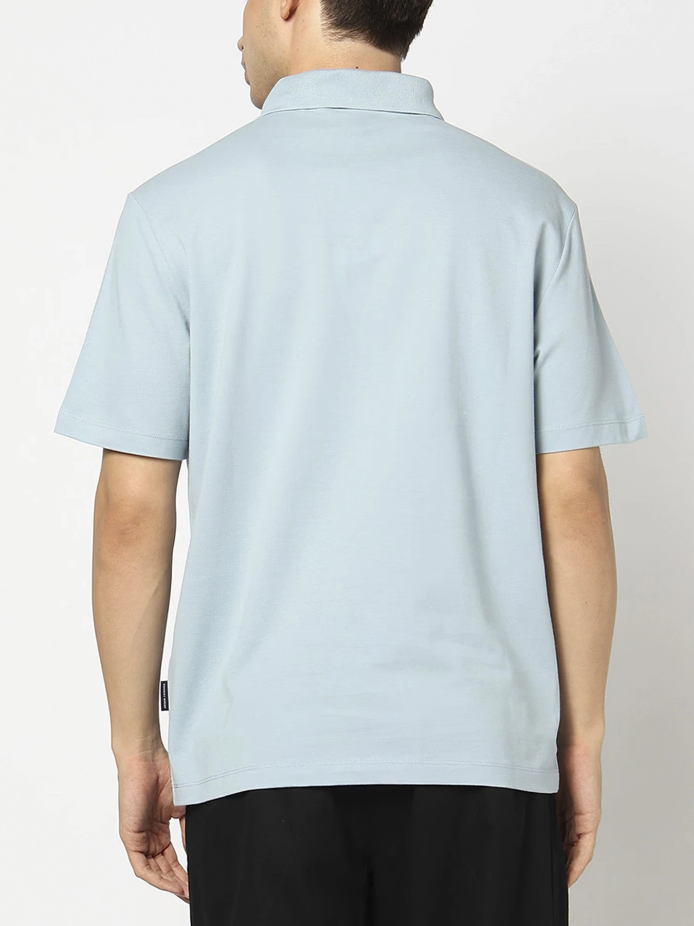 Футболки и поло Armani Exchange модель XM000474-AF13108-U9287 Футболки и поло Armani Exchange модель XM000474-AF13108-U9287 Фото