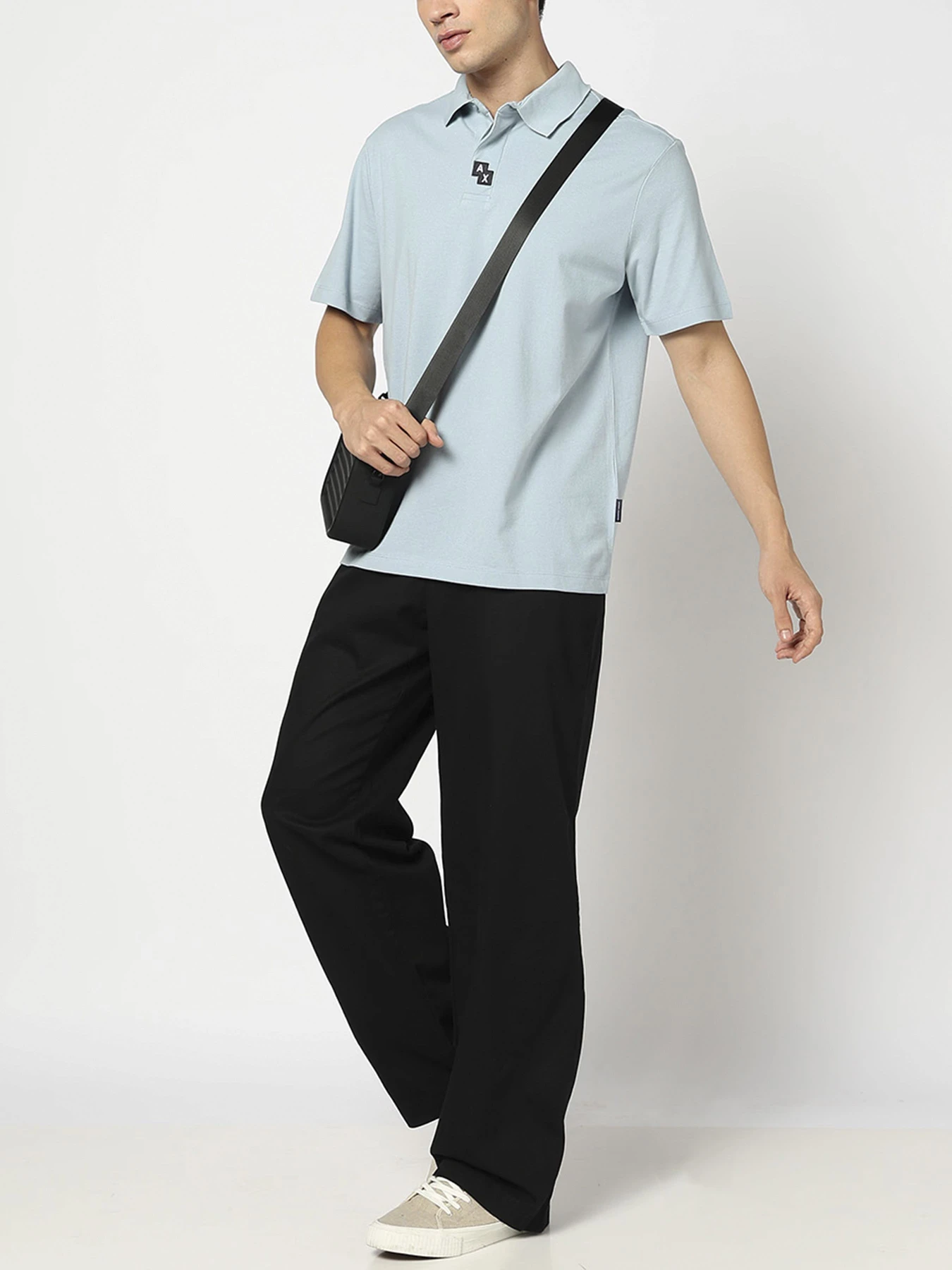 Футболки и поло Armani Exchange модель XM000474-AF13108-U9287 Футболки и поло Armani Exchange модель XM000474-AF13108-U9287 Фото