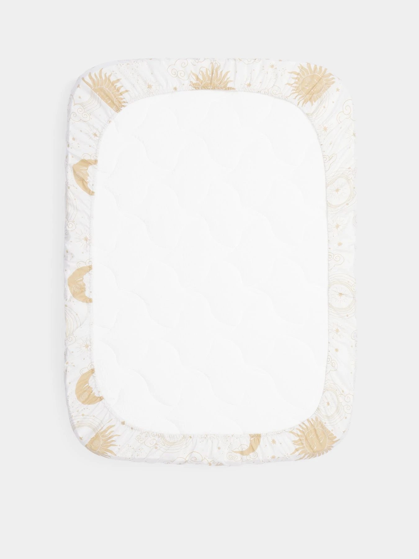 Простыня на резинке 100х70 см Happy Baby модель 87546_beige Простыня на резинке 100х70 см Happy Baby модель 87546_beige Фото