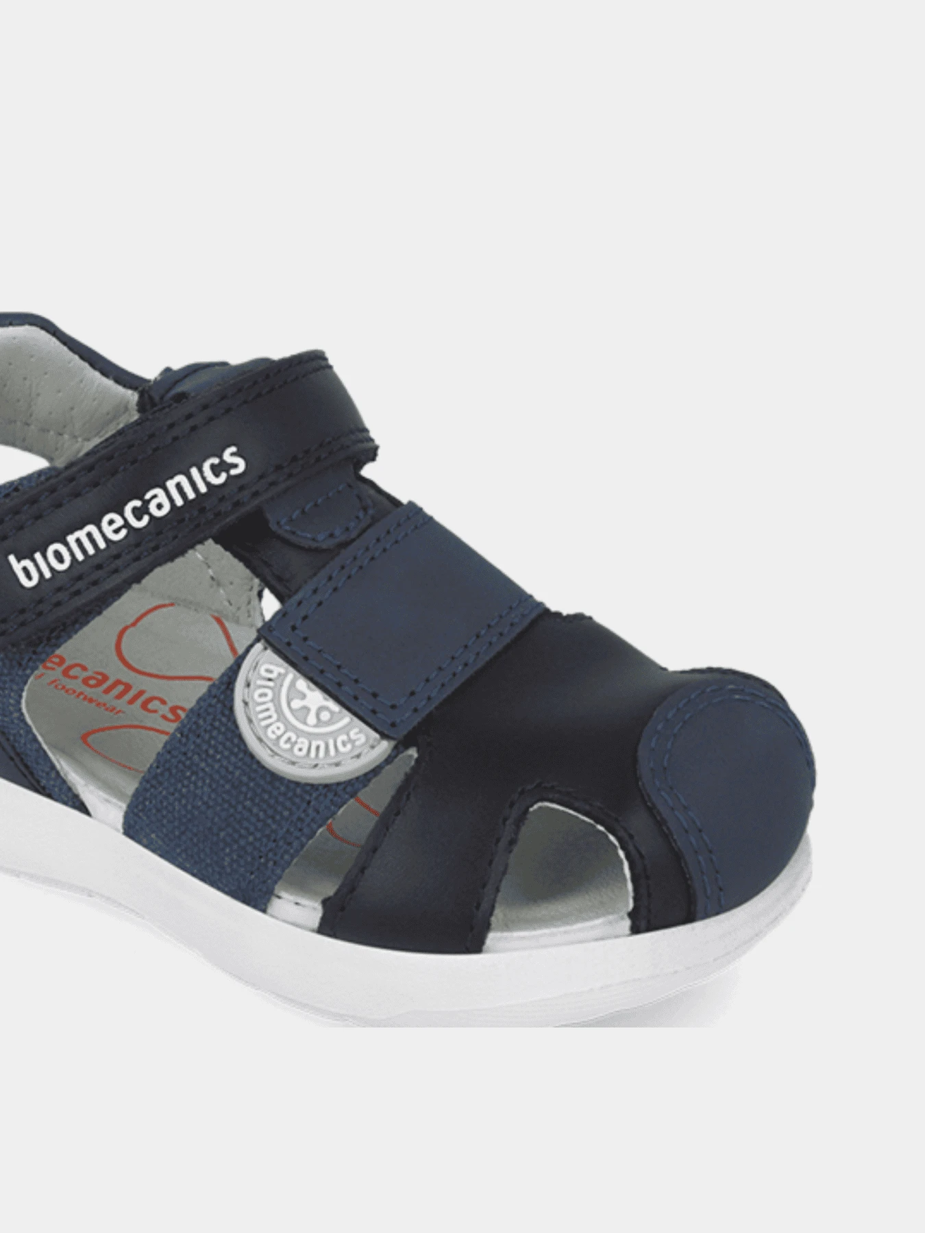Сандалии Biomecanics модель 252214A Фото