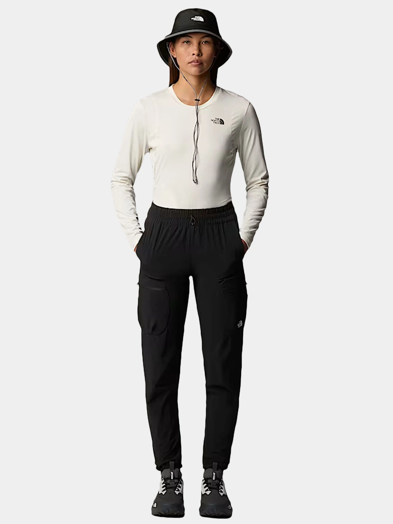 Брюки The North Face модель NF0A883Z4H01 Брюки The North Face модель NF0A883Z4H01 Фото