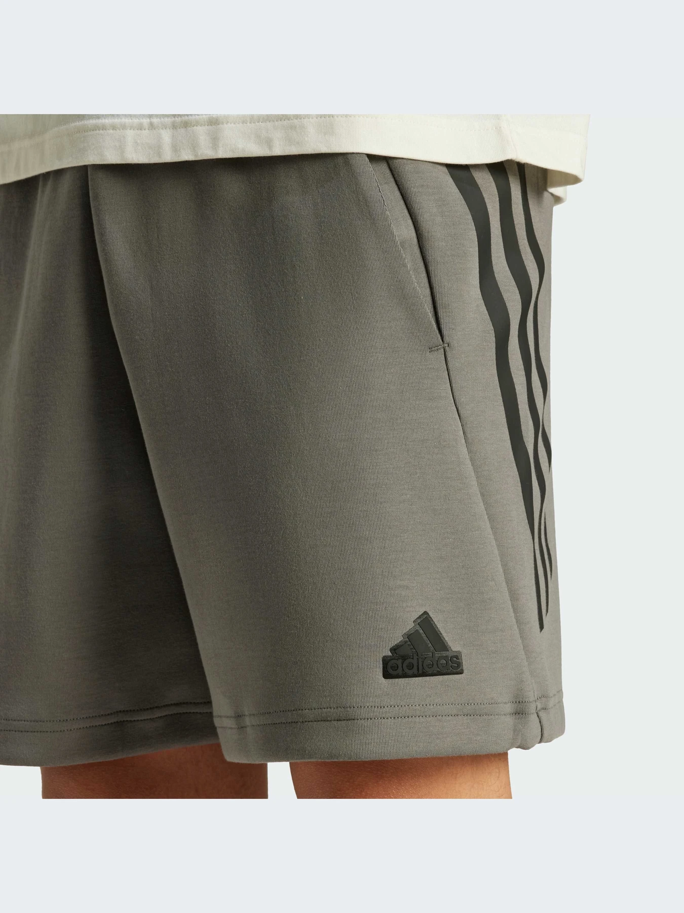 Шорты Adidas модель IW8542-KZ Шорты Adidas модель IW8542-KZ Фото