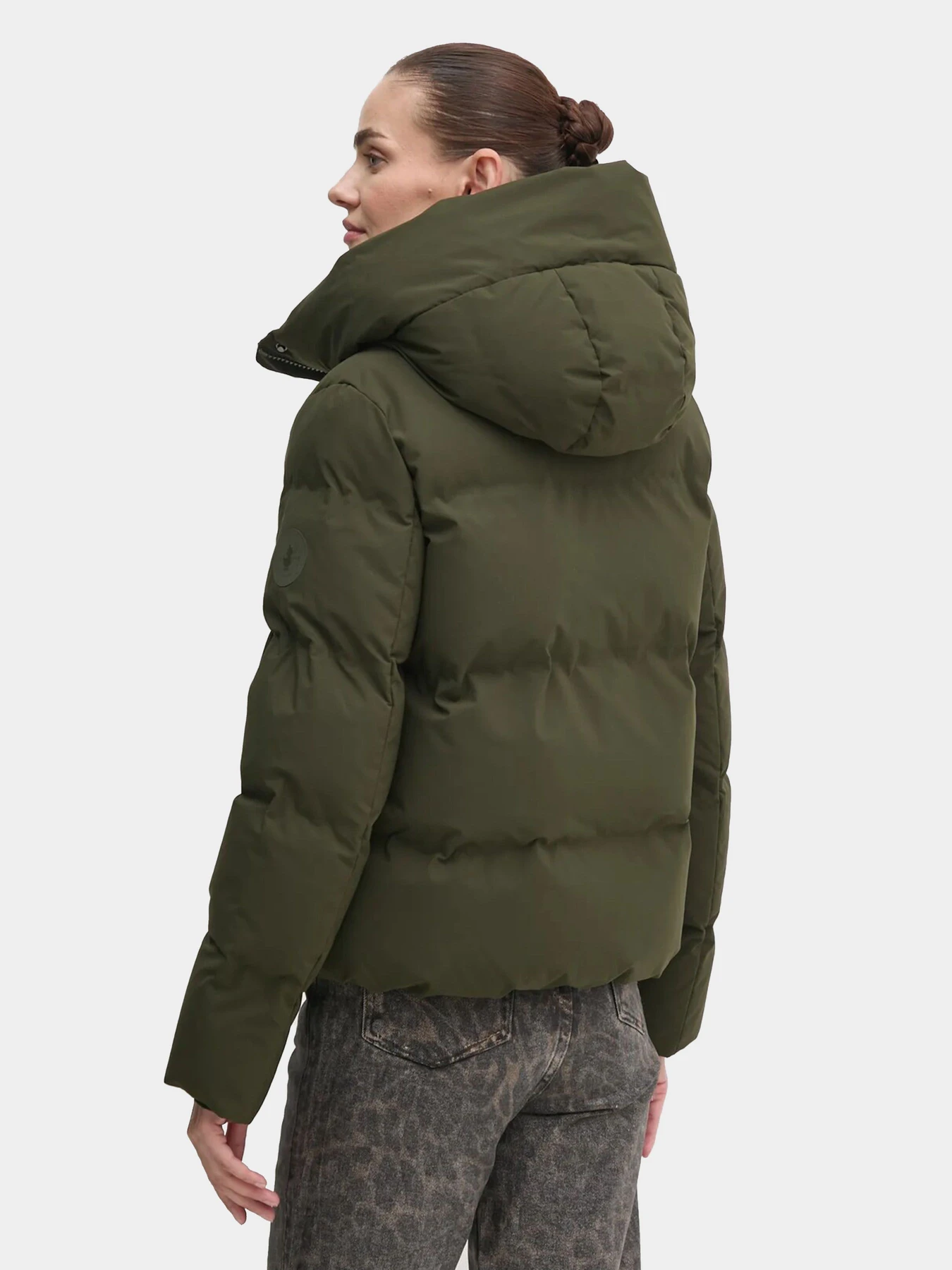 Куртки и дубленки Save the duck модель P32015W-MATT19-50030-GREEN BLACK Куртки и дубленки Save the duck модель P32015W-MATT19-50030-GREEN BLACK Фото