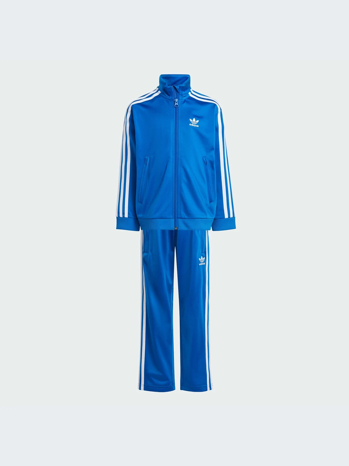 Костюмы Adidas модель IY4802-KZ Костюмы Adidas модель IY4802-KZ Фото