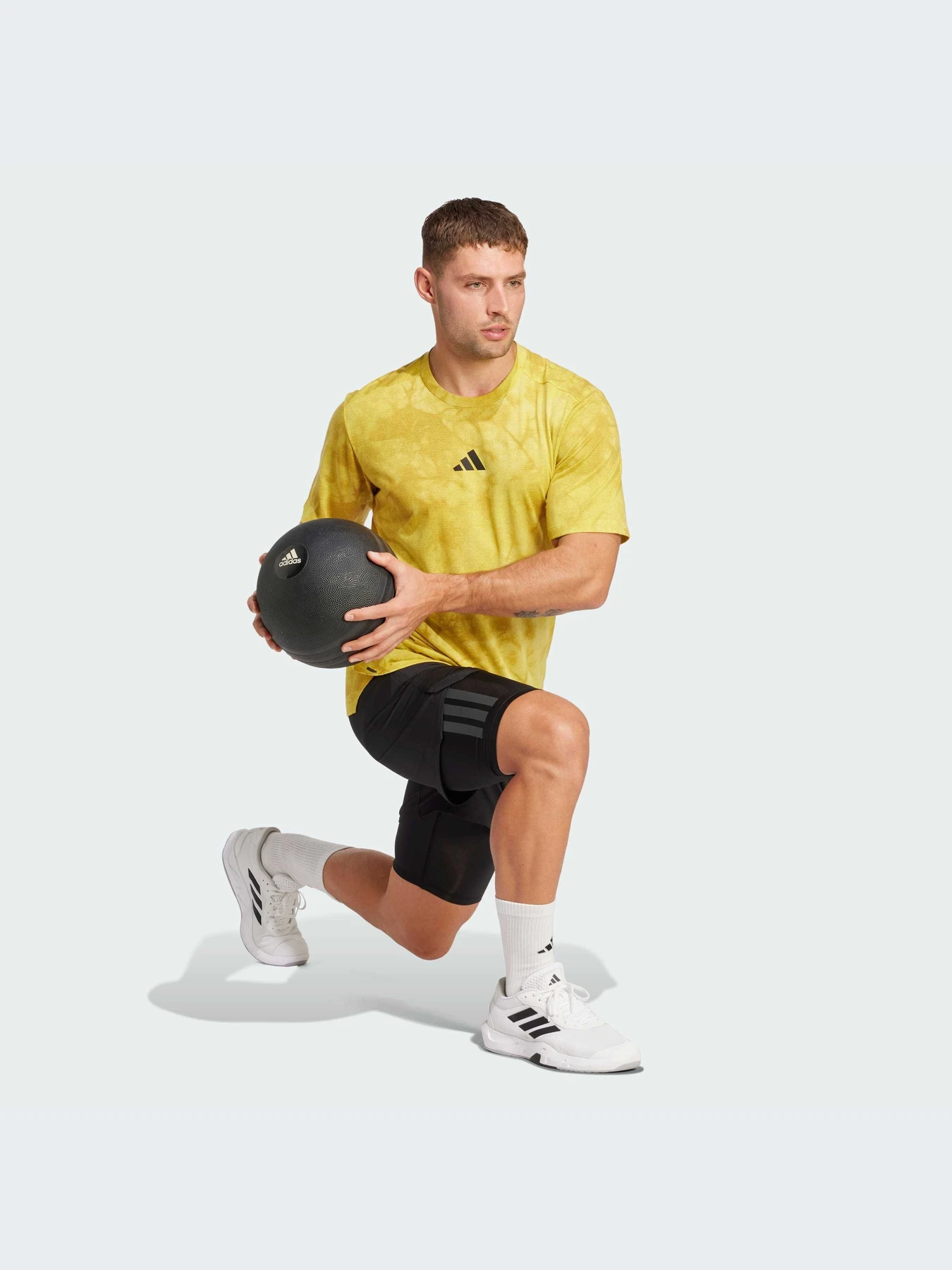 Шорты Adidas модель JI8203-KZ Шорты Adidas модель JI8203-KZ Фото