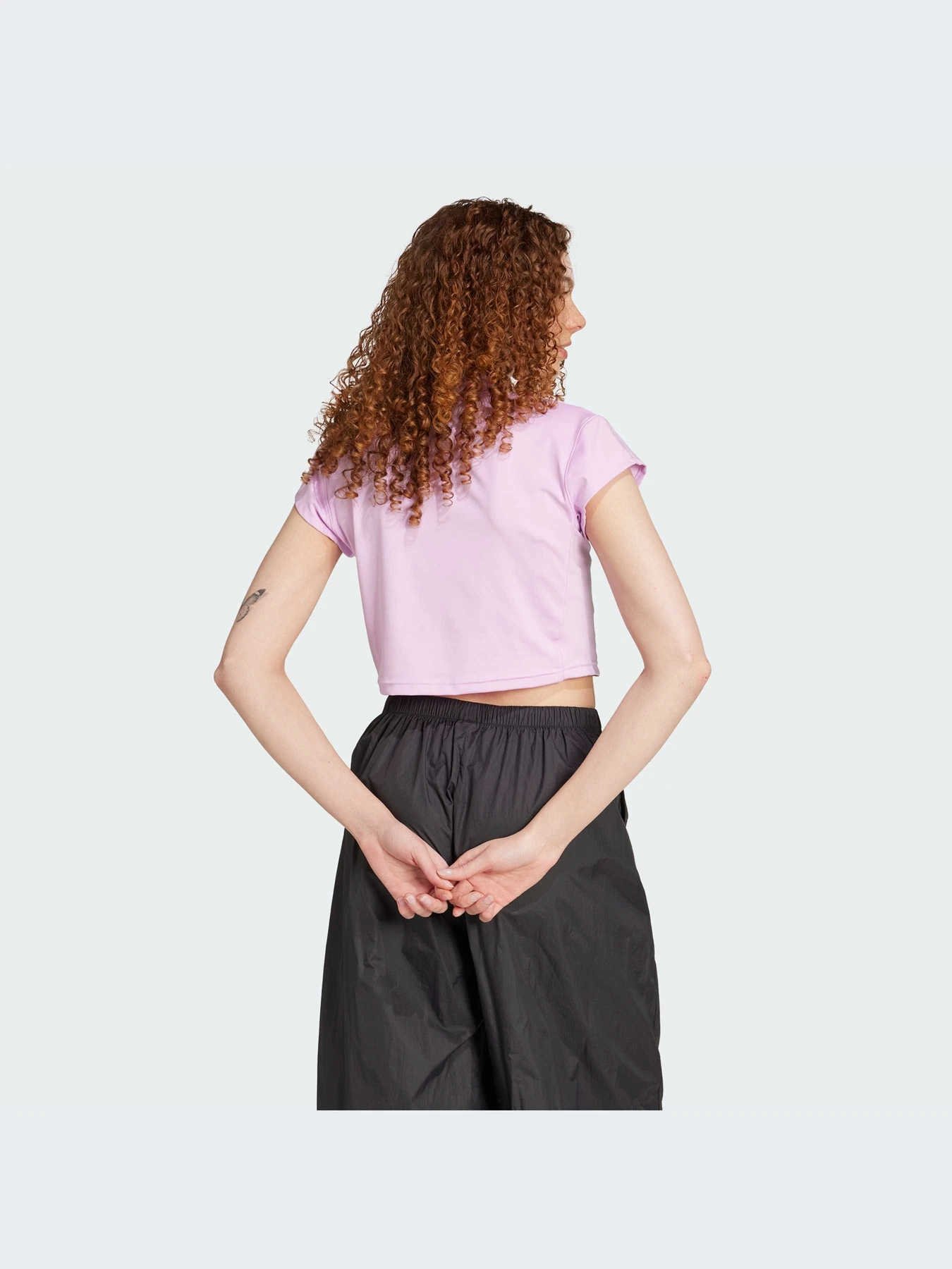 Футболки и поло Adidas модель JP0401-KZ Футболки и поло Adidas модель JP0401-KZ Фото