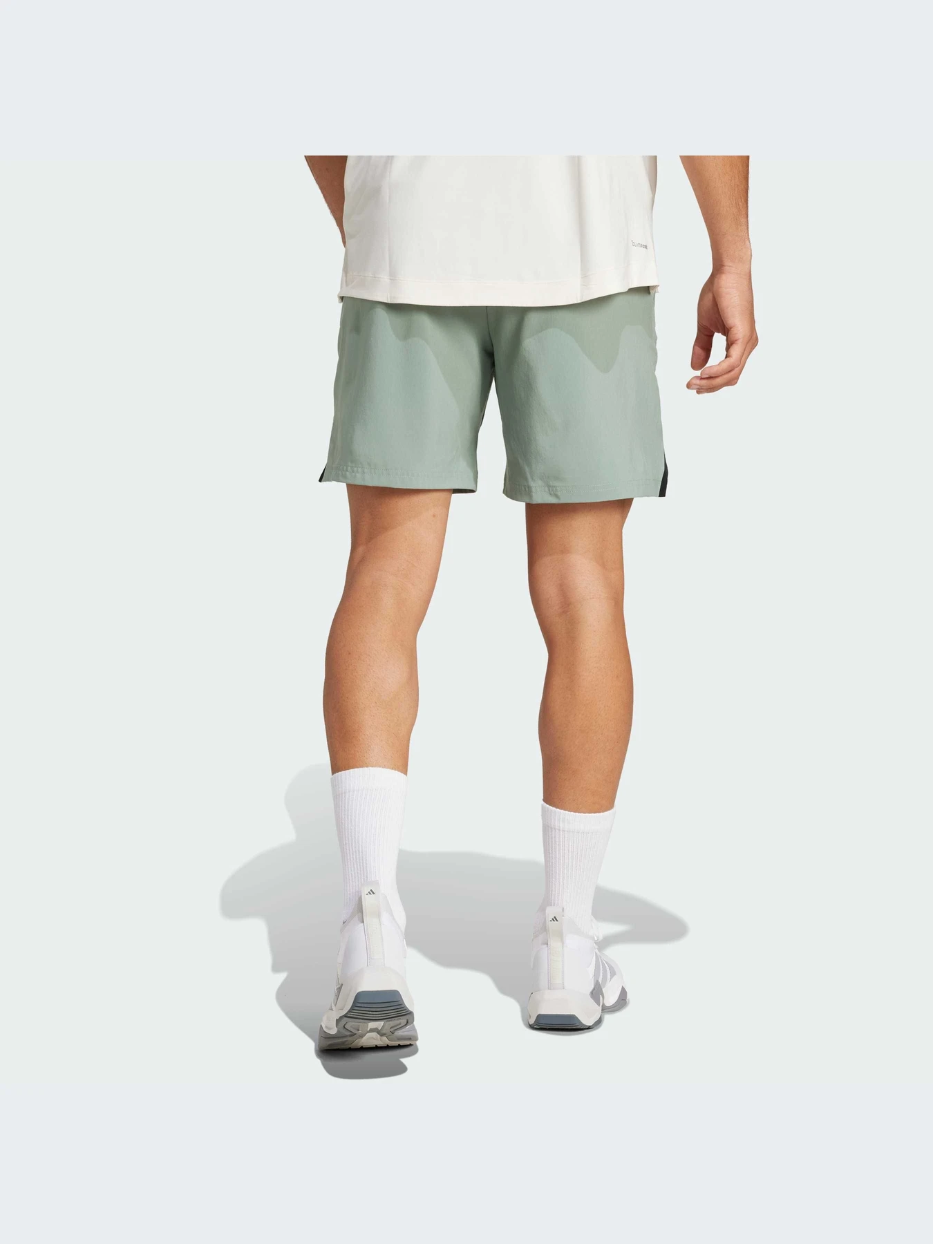 Шорты Adidas модель JI8138-KZ Шорты Adidas модель JI8138-KZ Фото