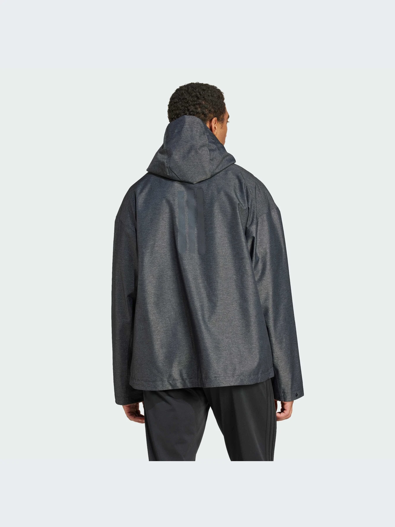 Куртки и дубленки Adidas модель JJ4657-KZ Куртки и дубленки Adidas модель JJ4657-KZ Фото