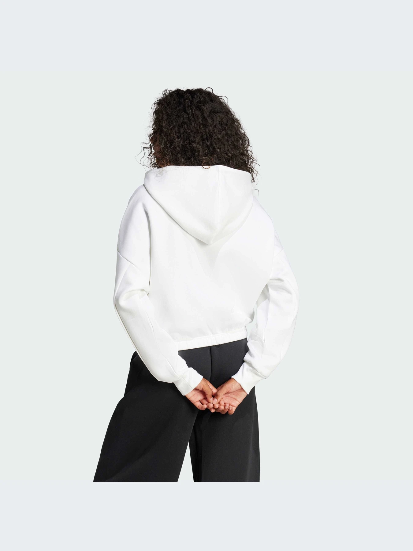 Худи и свитшоты Adidas модель JE0137-KZ Худи и свитшоты Adidas модель JE0137-KZ Фото