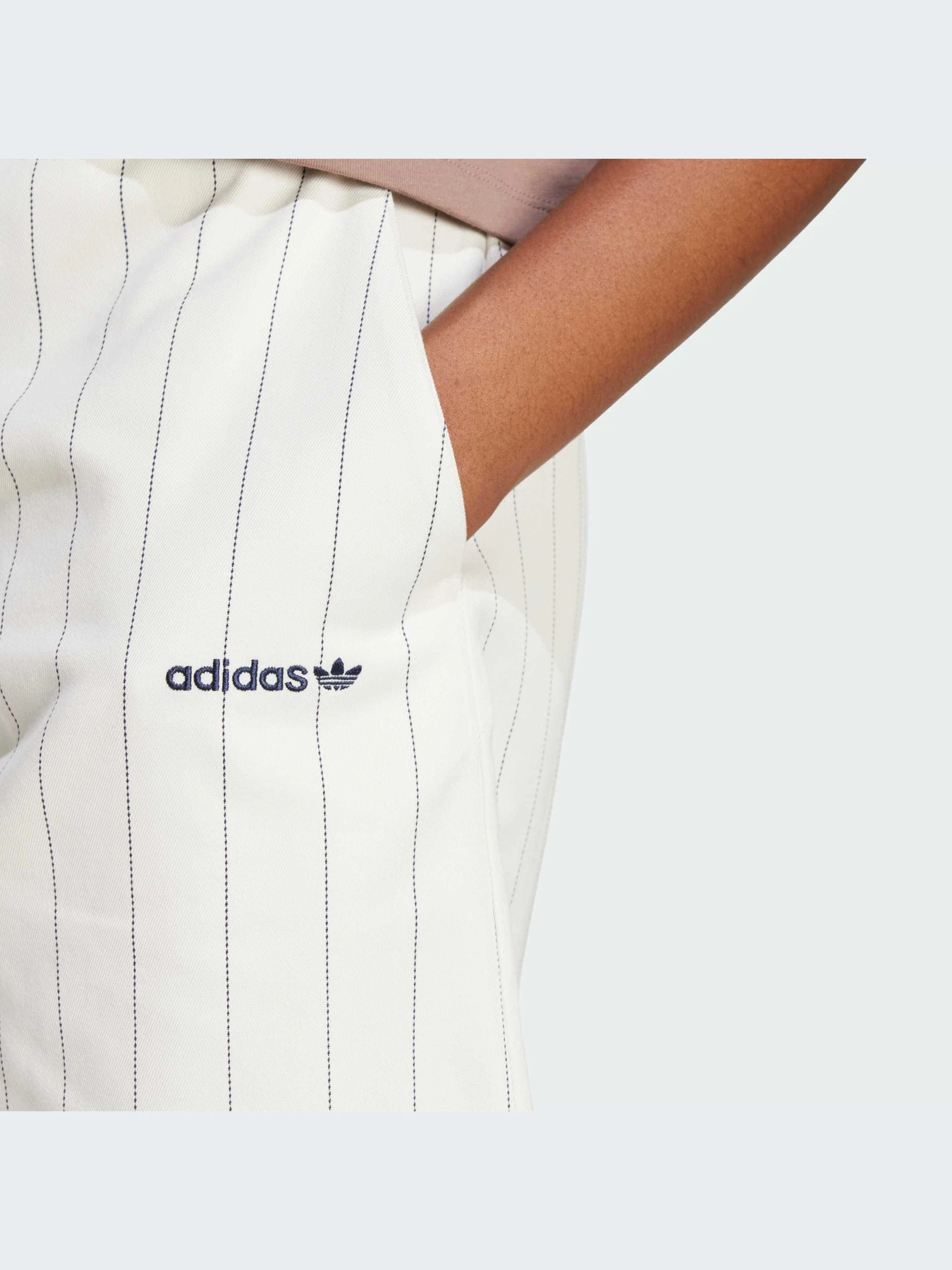 Шорты Adidas модель JC7684-KZ Шорты Adidas модель JC7684-KZ Фото