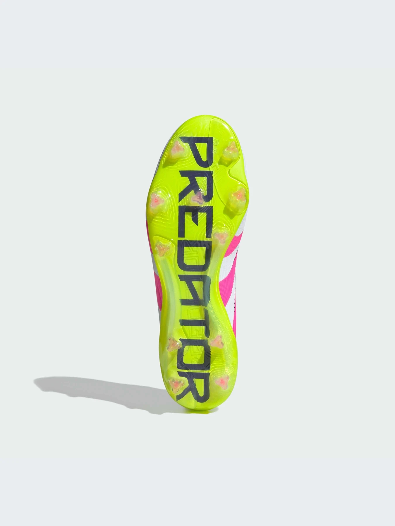 Кроссовки Adidas Predator модель ID3881-KZ Кроссовки Adidas Predator модель ID3881-KZ Фото