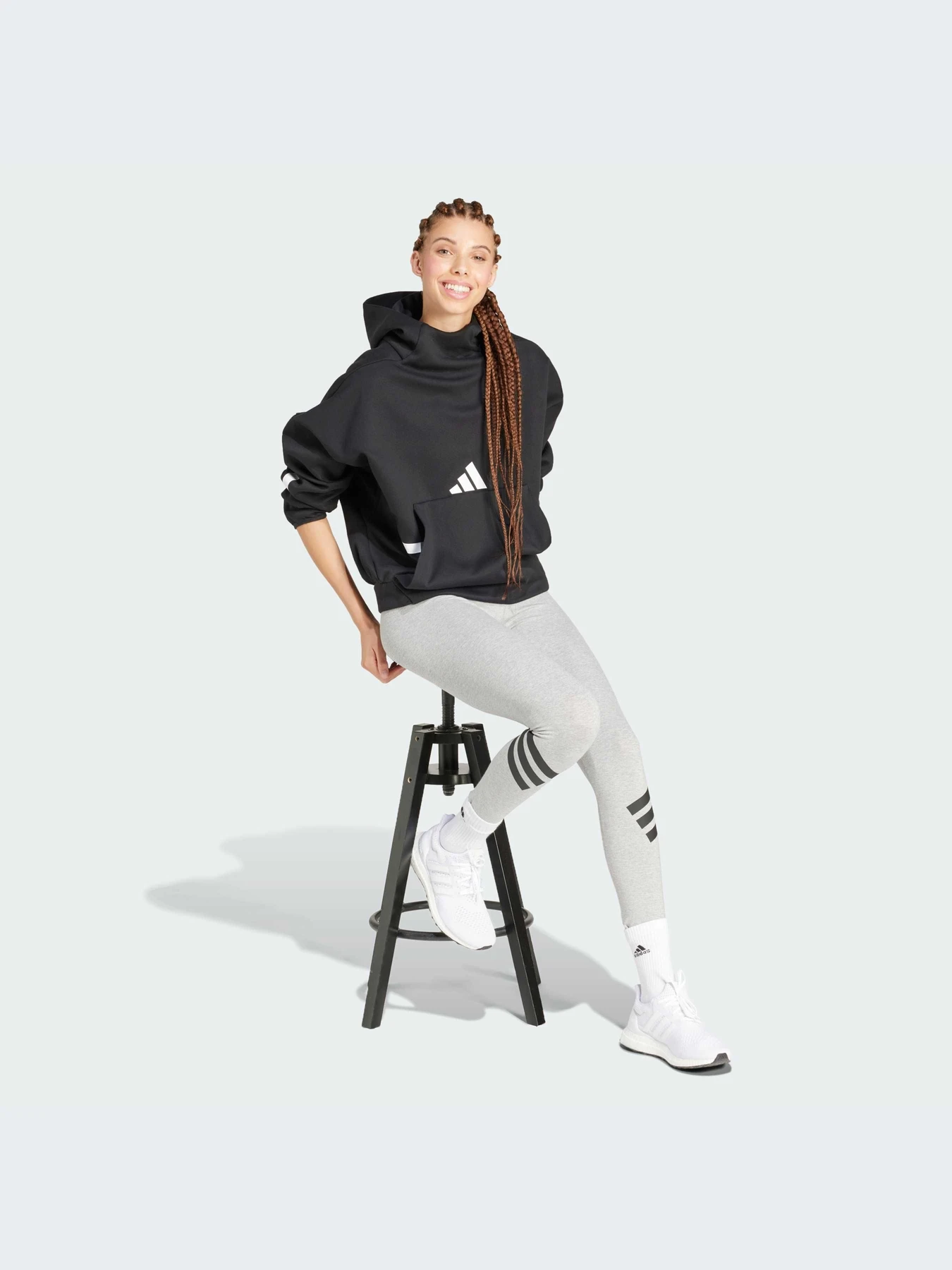 Худи и свитшоты Adidas ZNE модель JJ4760-KZ Худи и свитшоты Adidas ZNE модель JJ4760-KZ Фото
