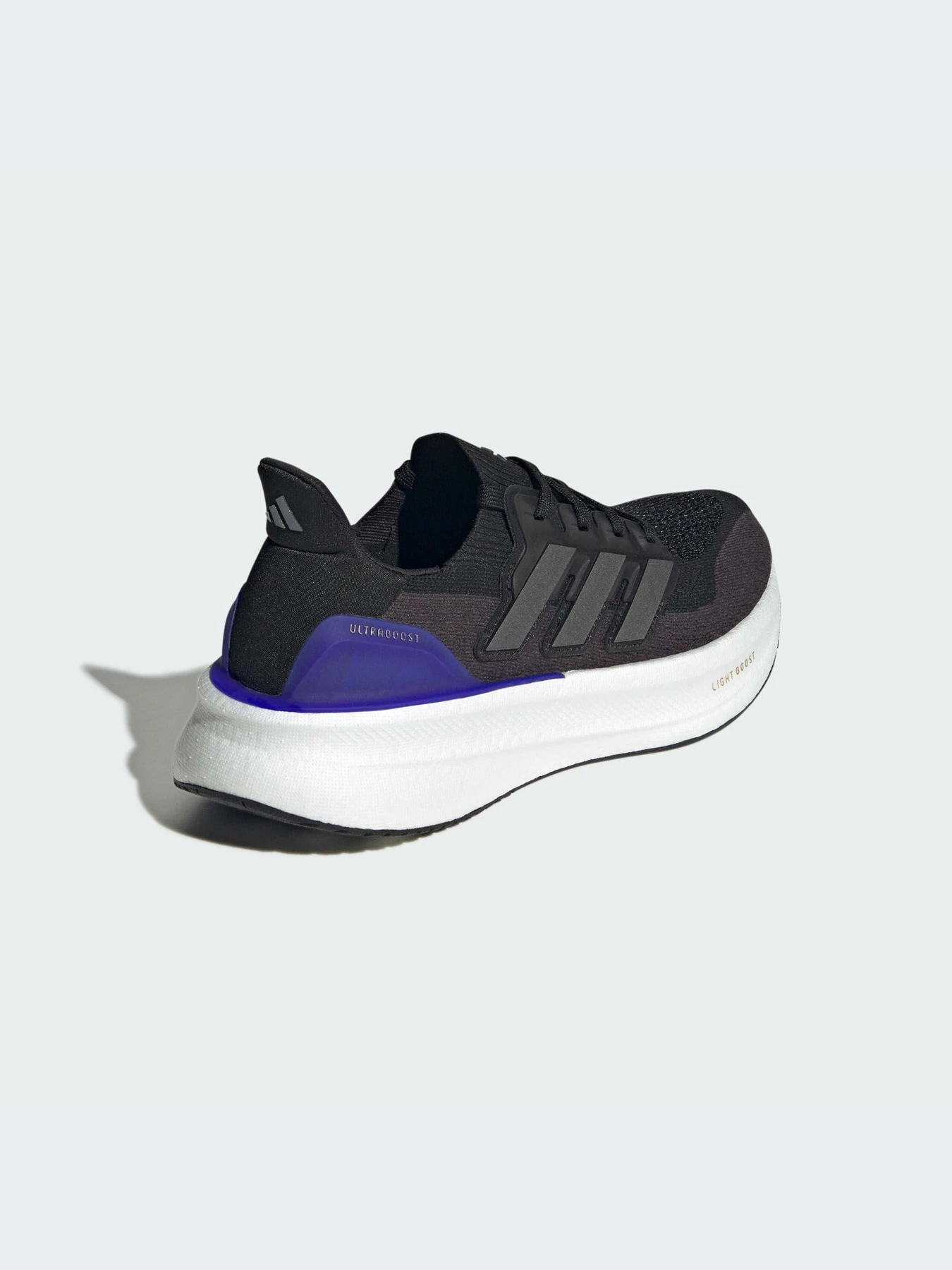 Кроссовки Adidas Ultraboost модель JH9066-KZ Фото