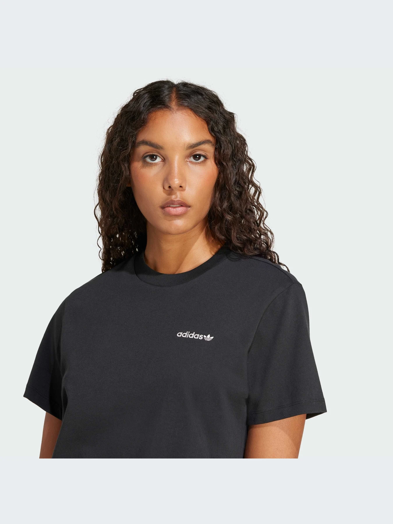 Футболки и поло Adidas модель JN6681-KZ Футболки и поло Adidas модель JN6681-KZ Фото