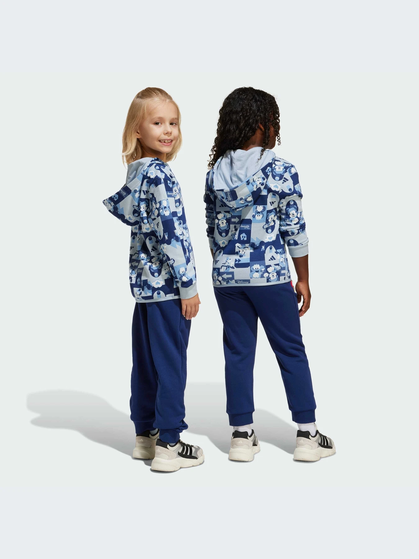 Костюмы Adidas модель JD4551-KZ Костюмы Adidas модель JD4551-KZ Фото