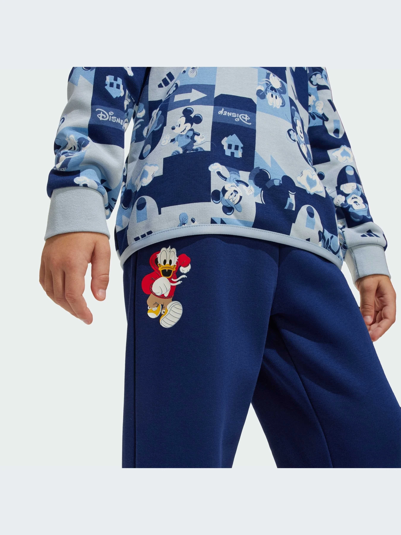 Костюмы Adidas модель JD4551-KZ Костюмы Adidas модель JD4551-KZ Фото
