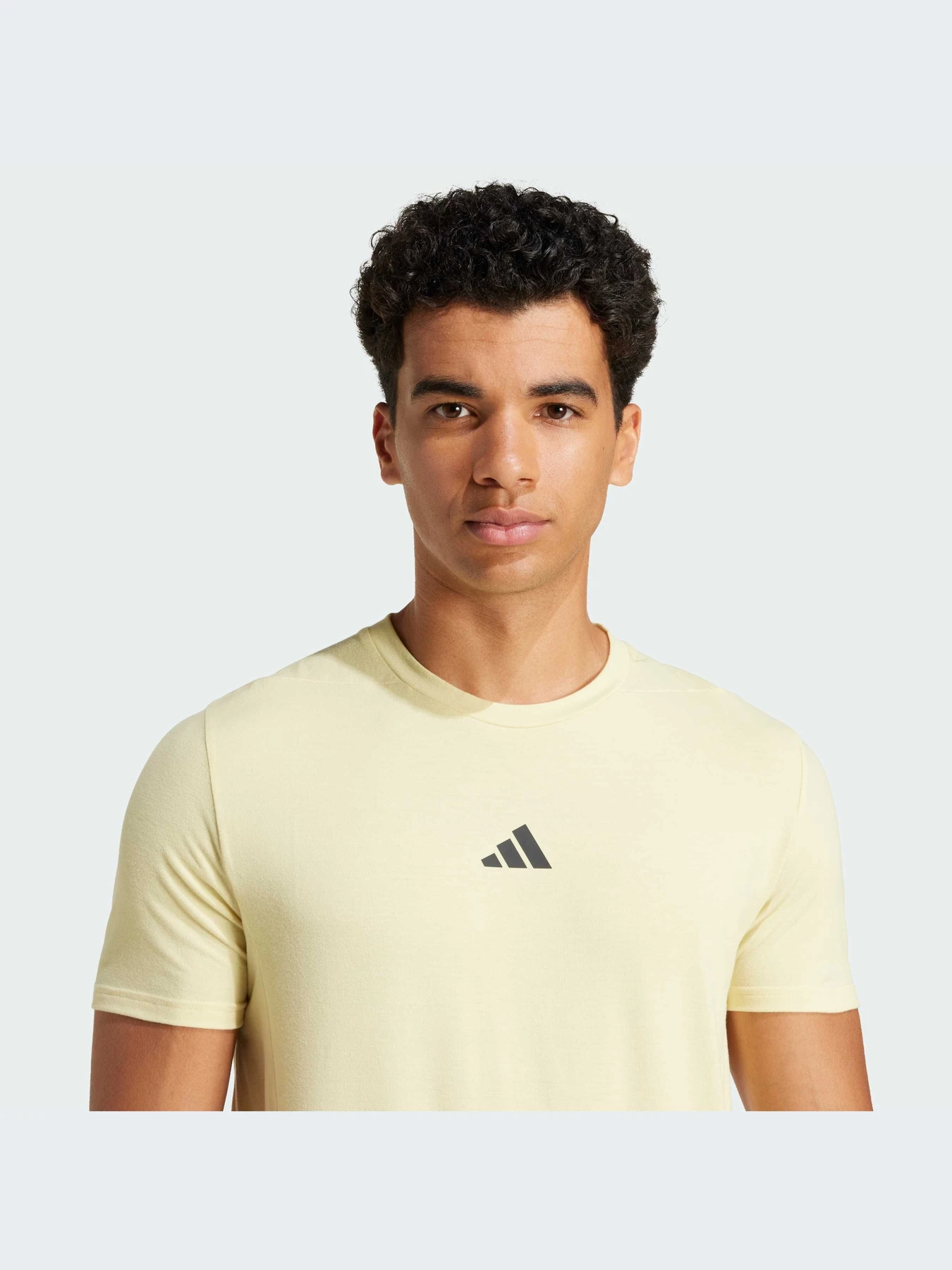 Футболки и поло Adidas модель JI5773-KZ Футболки и поло Adidas модель JI5773-KZ Фото