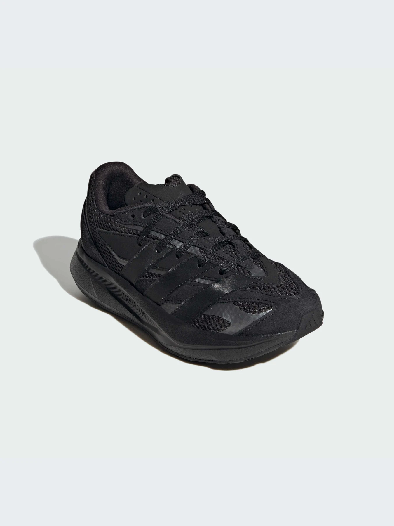 Кроссовки Adidas модель JQ4757-KZ Кроссовки Adidas модель JQ4757-KZ Фото