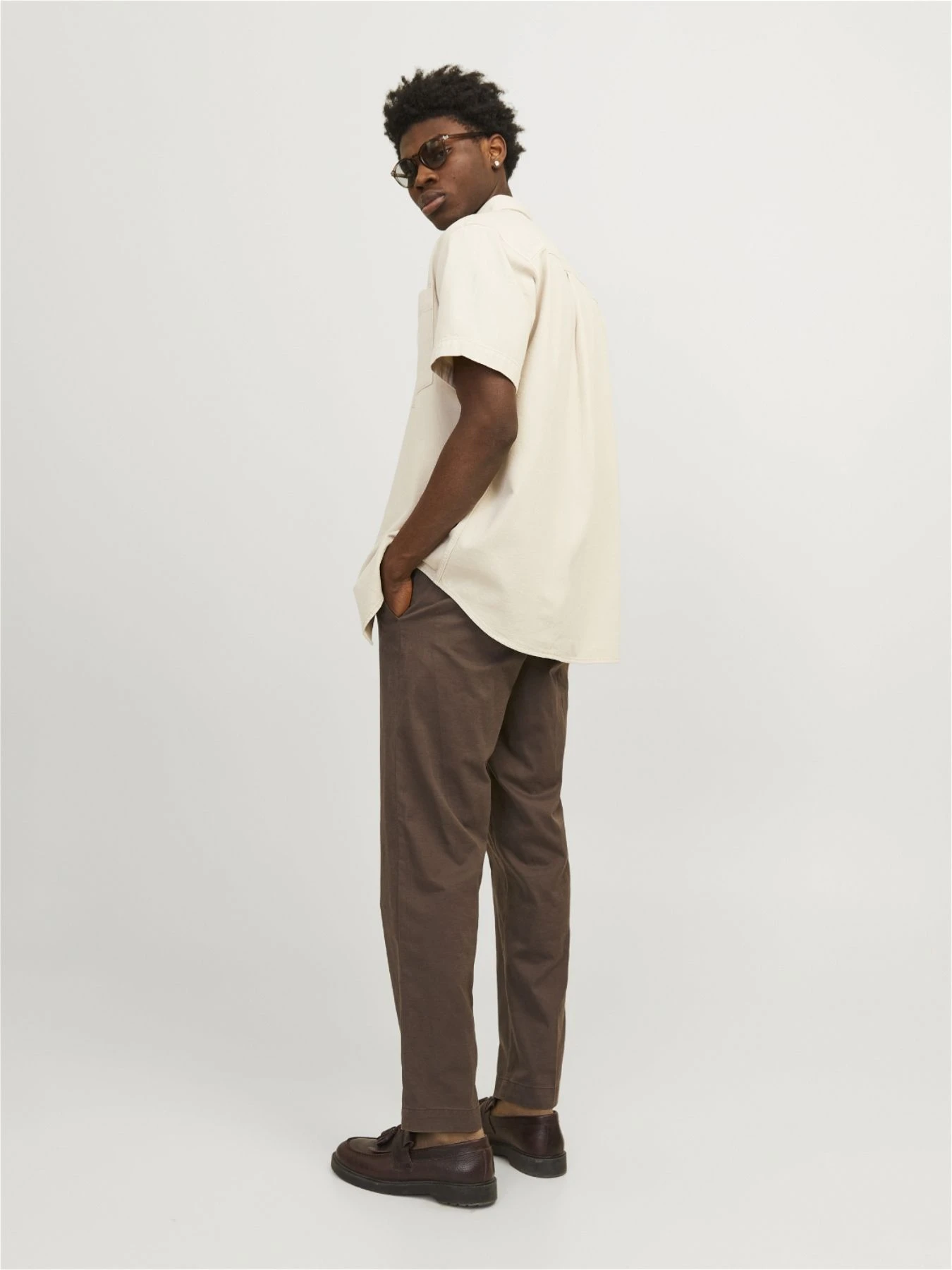 Брюки JACK & JONES модель 12255441_CoffeeQuartz Брюки JACK & JONES модель 12255441_CoffeeQuartz Фото