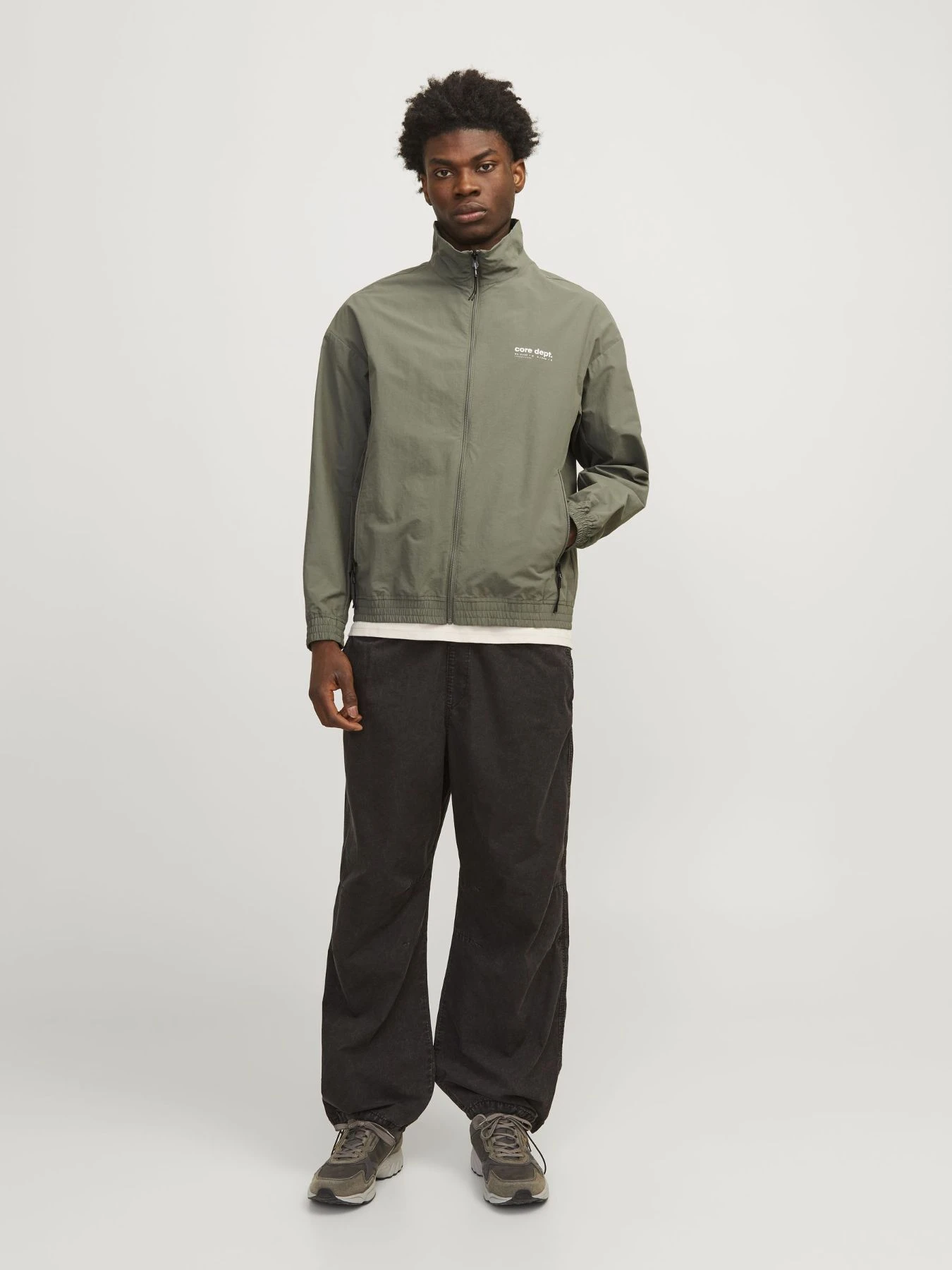 Куртки и дубленки JACK & JONES модель 12257200_AGAVEGREEN Куртки и дубленки JACK & JONES модель 12257200_AGAVEGREEN Фото