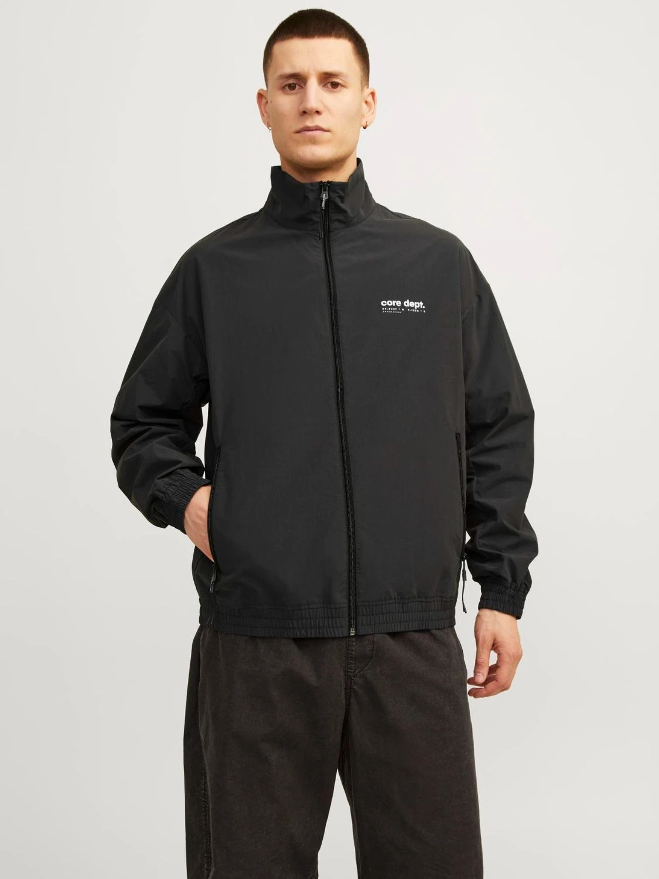 Куртки и дубленки JACK & JONES модель 12257200_Black Фото