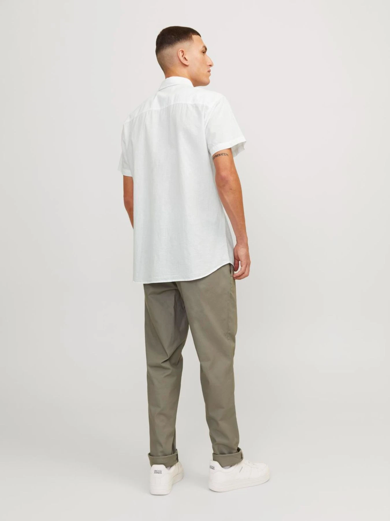 Рубашки JACK & JONES модель 12248383_White Рубашки JACK & JONES модель 12248383_White Фото