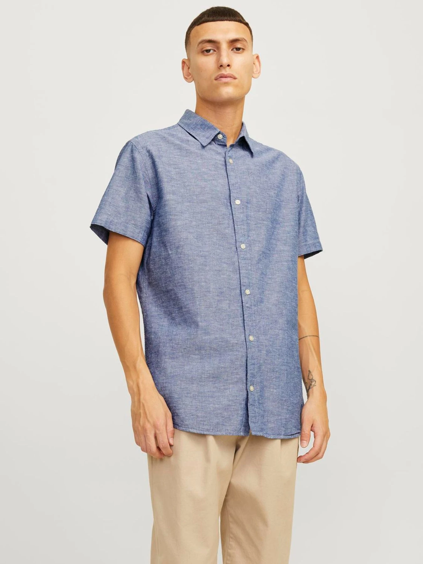 Рубашки JACK & JONES модель 12248592_FADEDDENIM Рубашки JACK & JONES модель 12248592_FADEDDENIM Фото