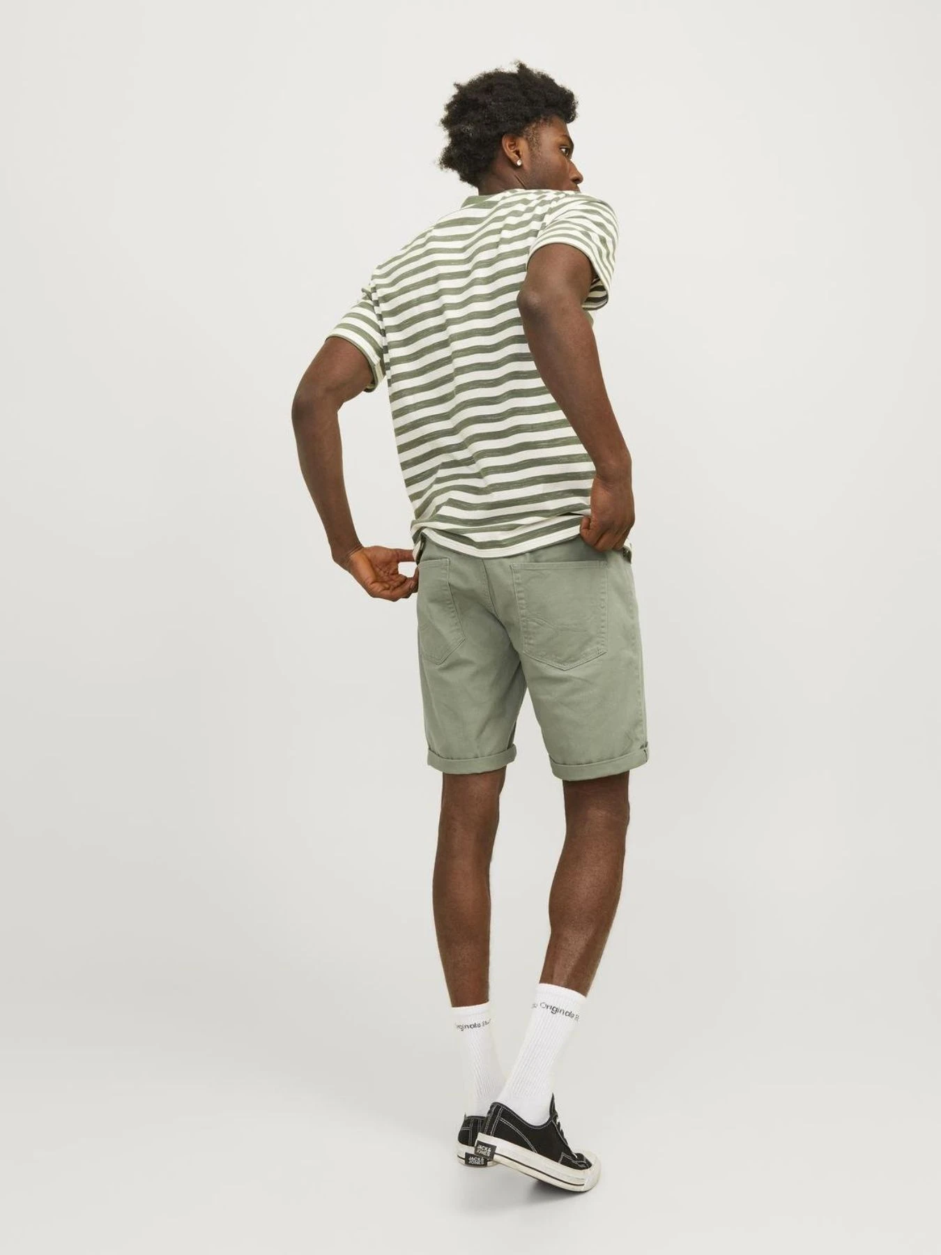 Шорты JACK & JONES модель 12165892_OilGreen Шорты JACK & JONES модель 12165892_OilGreen Фото