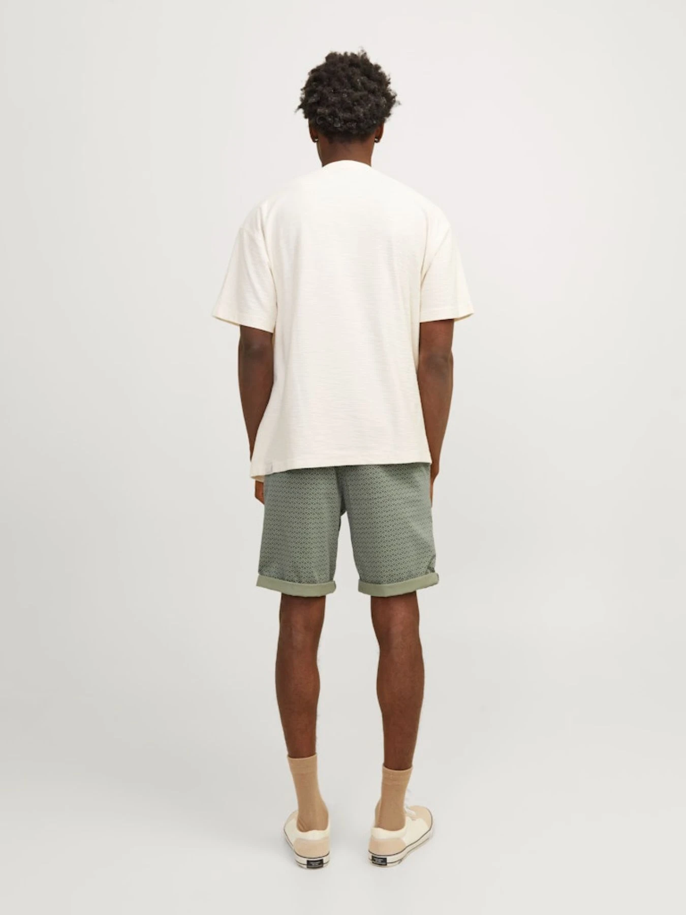 Шорты JACK & JONES модель 12230336_OilGreen Шорты JACK & JONES модель 12230336_OilGreen Фото