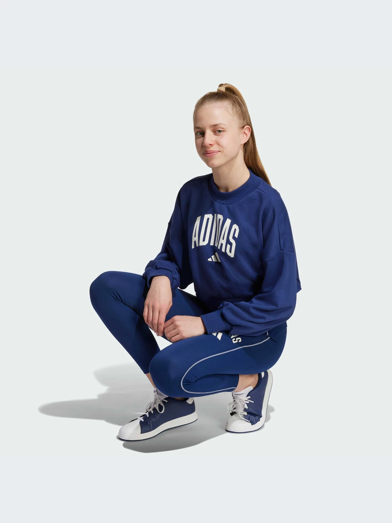 Худи и свитшоты Adidas модель JM1535-KZ Худи и свитшоты Adidas модель JM1535-KZ Фото