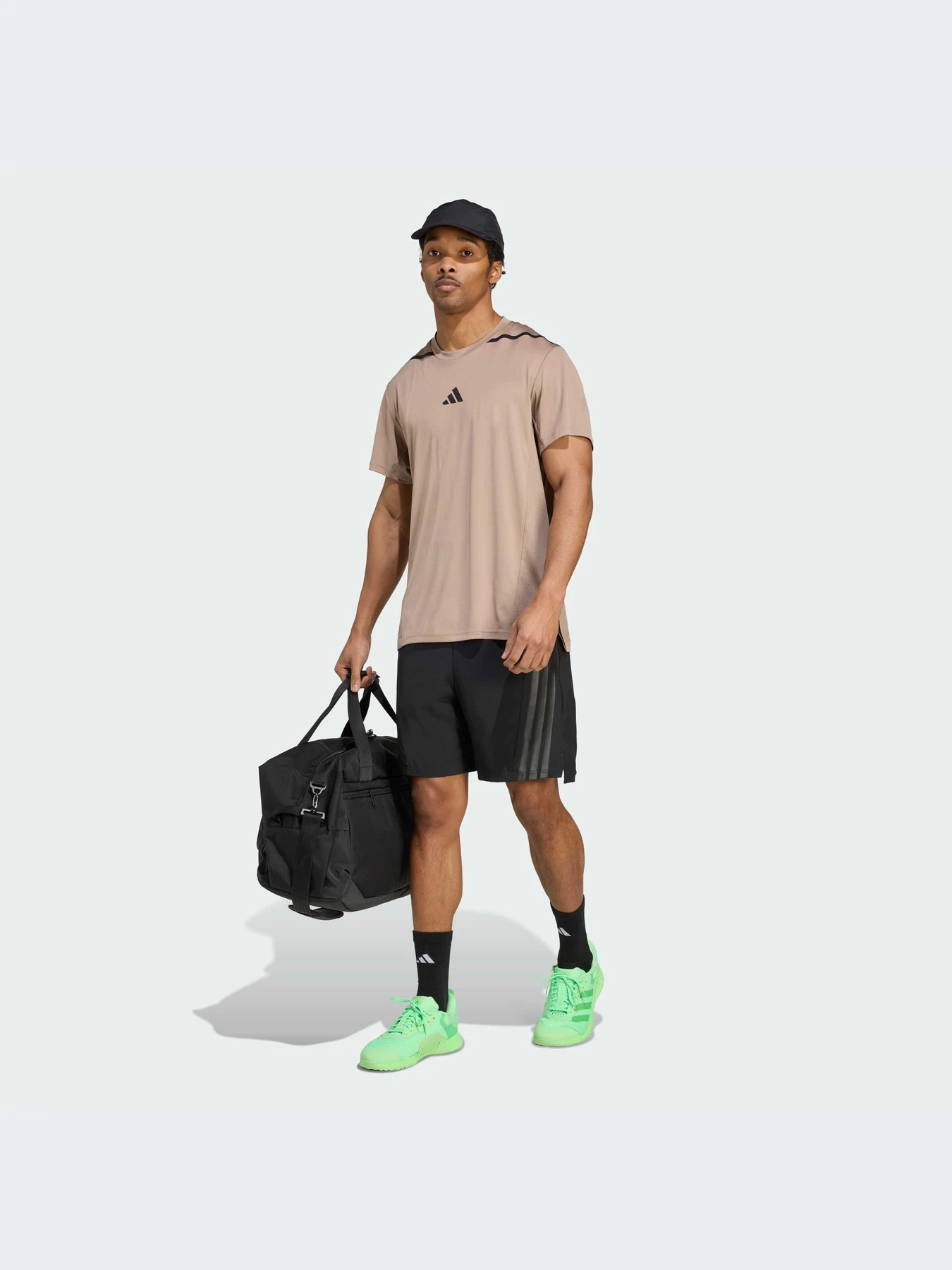 Футболки и поло Adidas модель JY2943-KZ Футболки и поло Adidas модель JY2943-KZ Фото