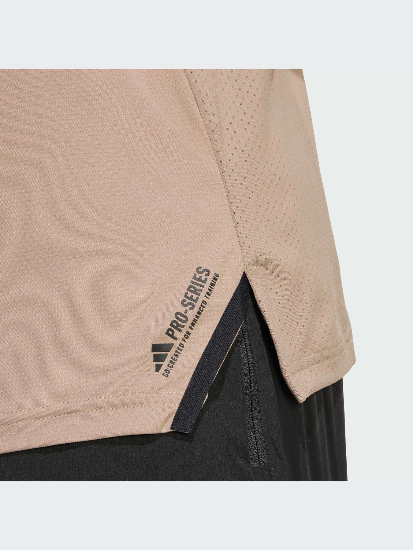 Футболки и поло Adidas модель JY2943-KZ Футболки и поло Adidas модель JY2943-KZ Фото
