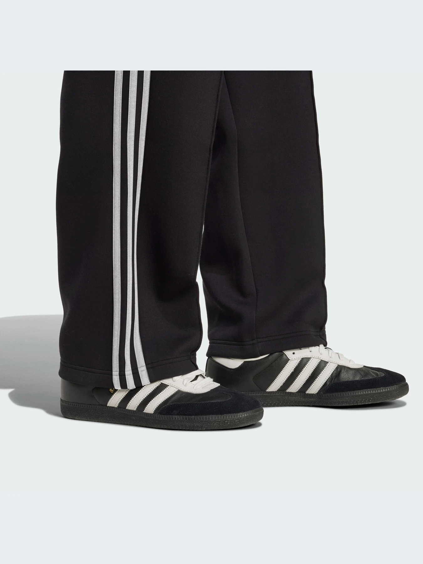 Брюки Adidas Adicolor модель JX1506-KZ Брюки Adidas Adicolor модель JX1506-KZ Фото