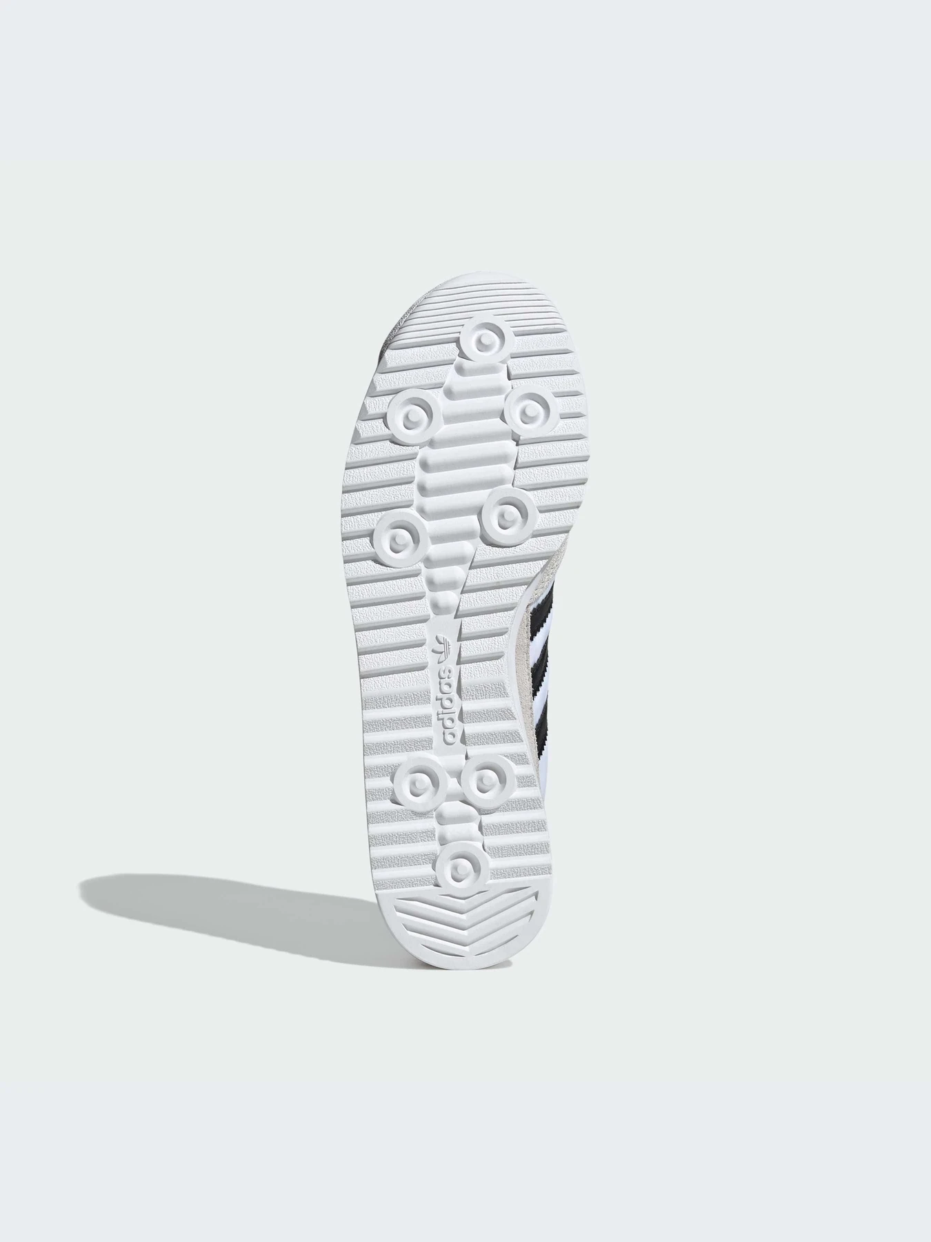 Кроссовки Adidas модель JS0746-KZ Кроссовки Adidas модель JS0746-KZ Фото