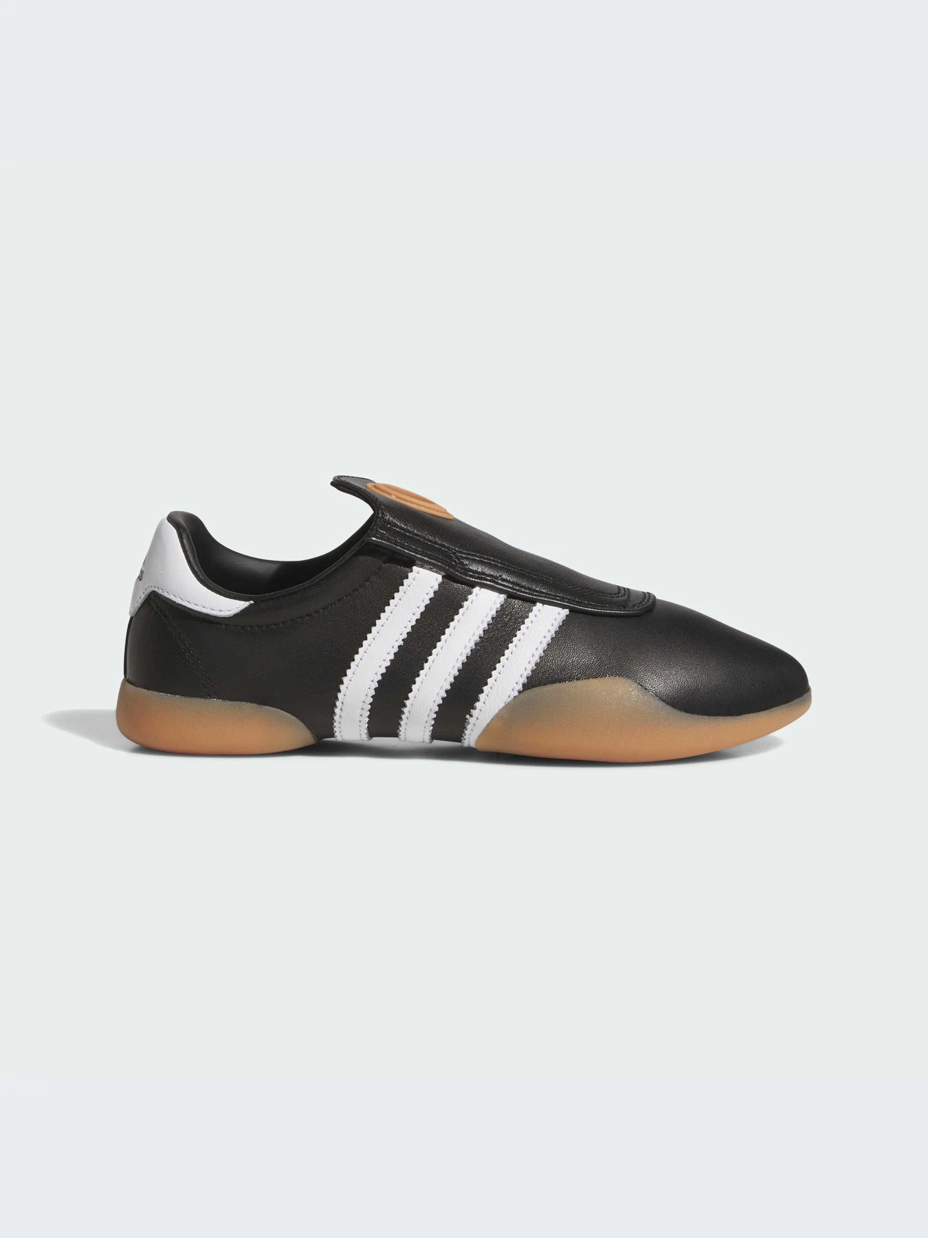 Кроссовки Adidas модель JQ3012-KZ Кроссовки Adidas модель JQ3012-KZ Фото