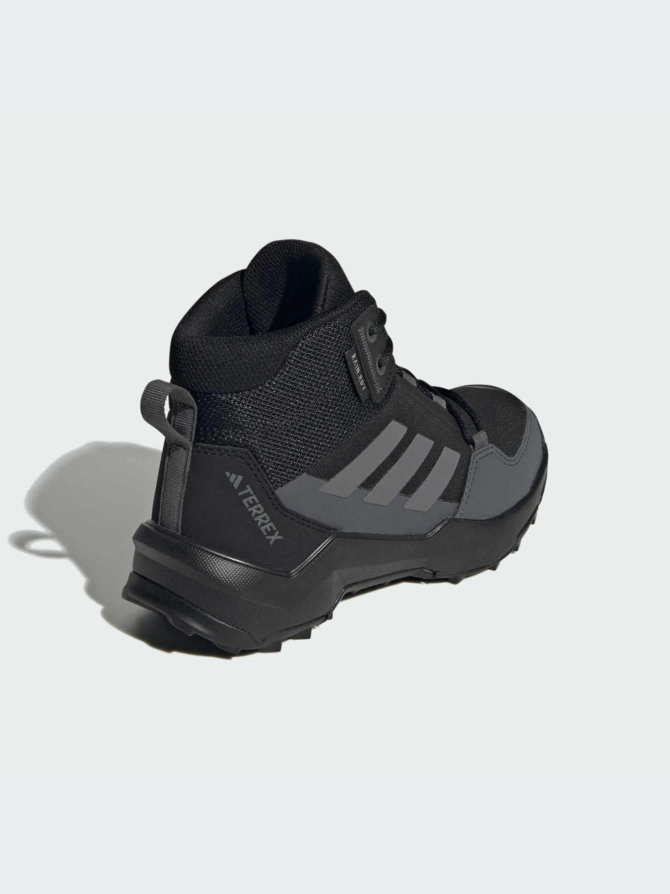 Ботинки и сапоги Adidas Terrex модель IF6517-KZ Ботинки и сапоги Adidas Terrex модель IF6517-KZ Фото