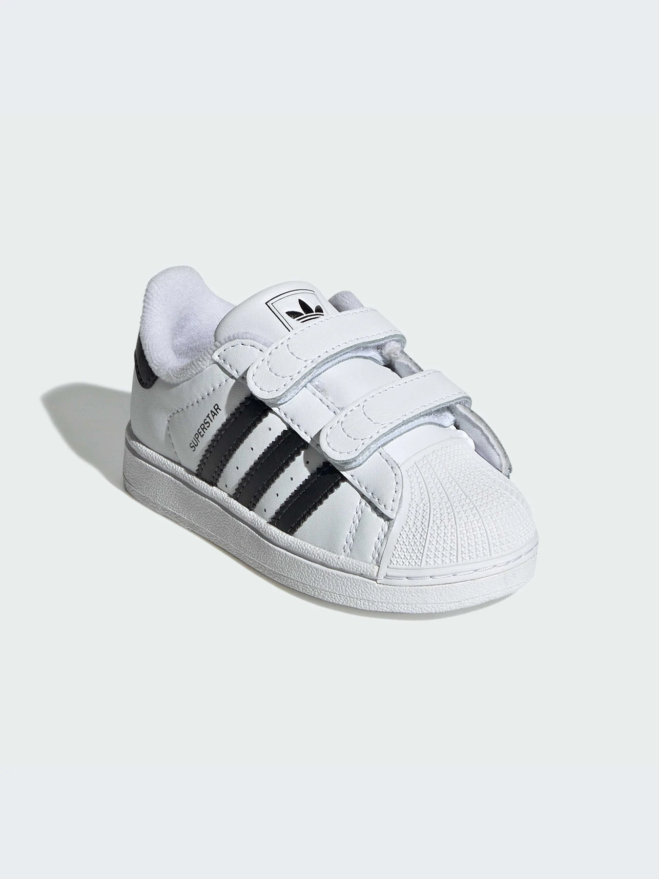 Кроссовки Adidas Superstar модель JI3990-KZ Кроссовки Adidas Superstar модель JI3990-KZ Фото