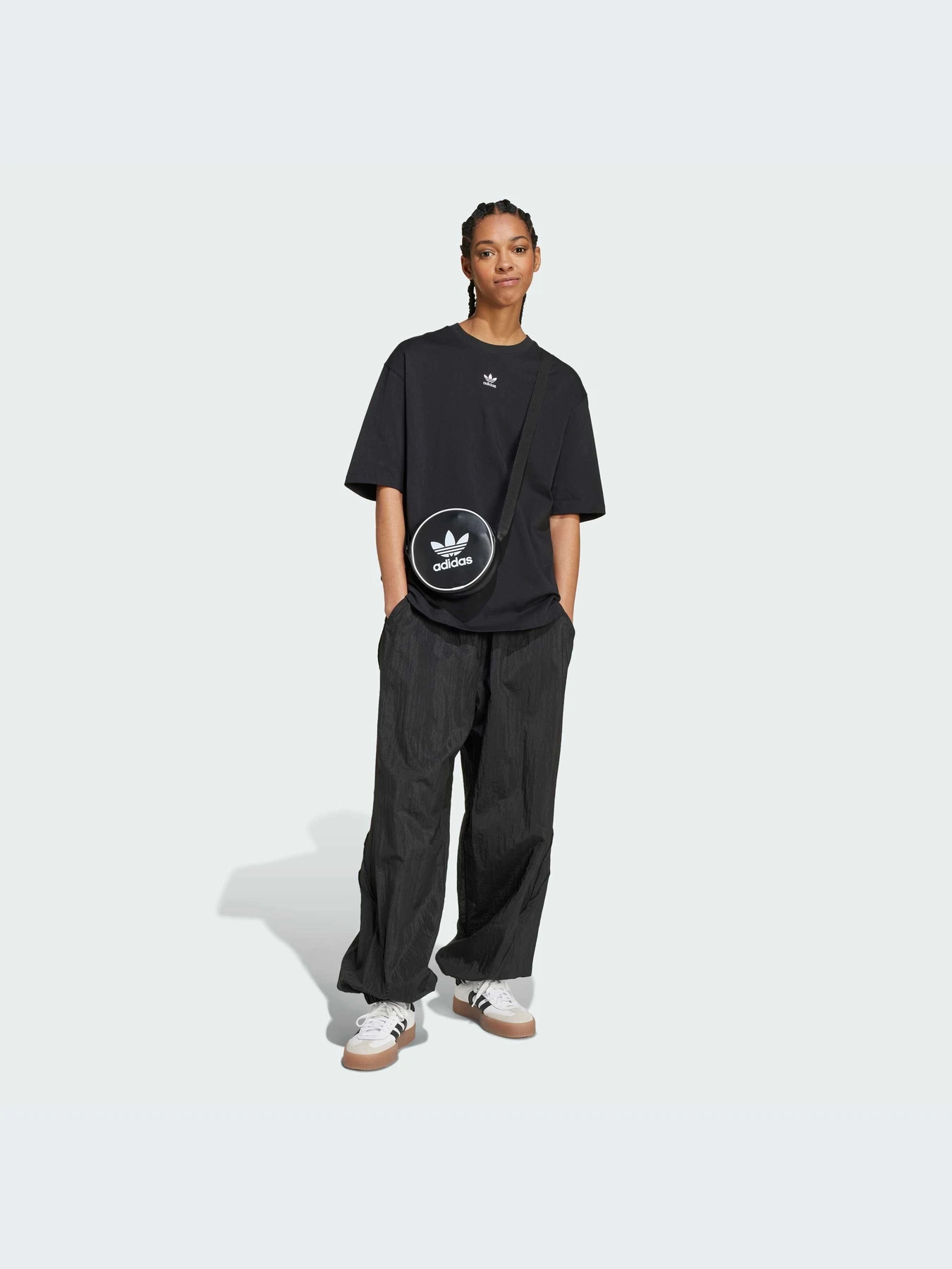 Футболки и поло Adidas модель IY7321-KZ Футболки и поло Adidas модель IY7321-KZ Фото