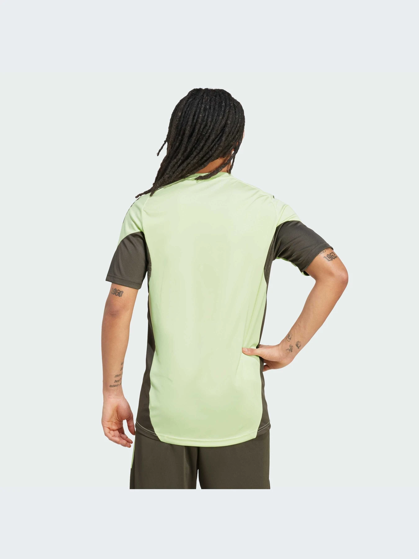 Футболки и поло Adidas Tiro модель JP3977-KZ Футболки и поло Adidas Tiro модель JP3977-KZ Фото