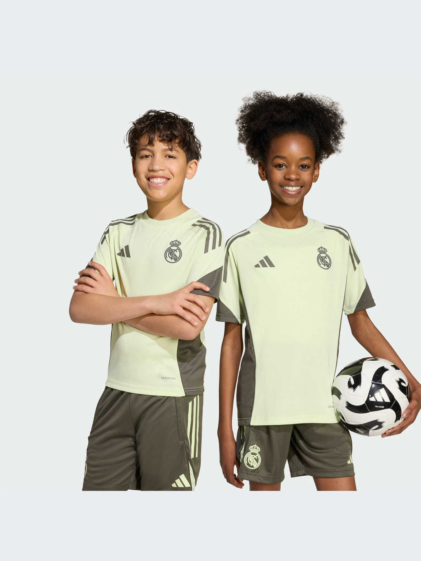 Футболки и поло Adidas модель JP3976-KZ Футболки и поло Adidas модель JP3976-KZ Фото
