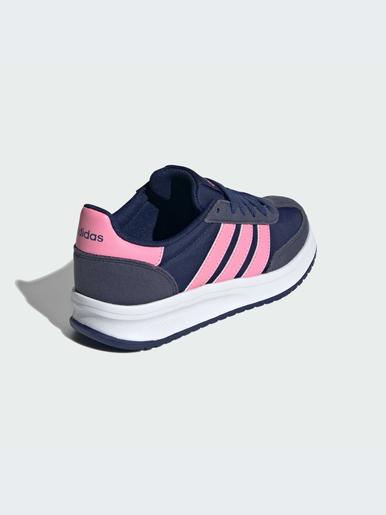 Кроссовки Adidas модель JI2246-KZ Кроссовки Adidas модель JI2246-KZ Фото